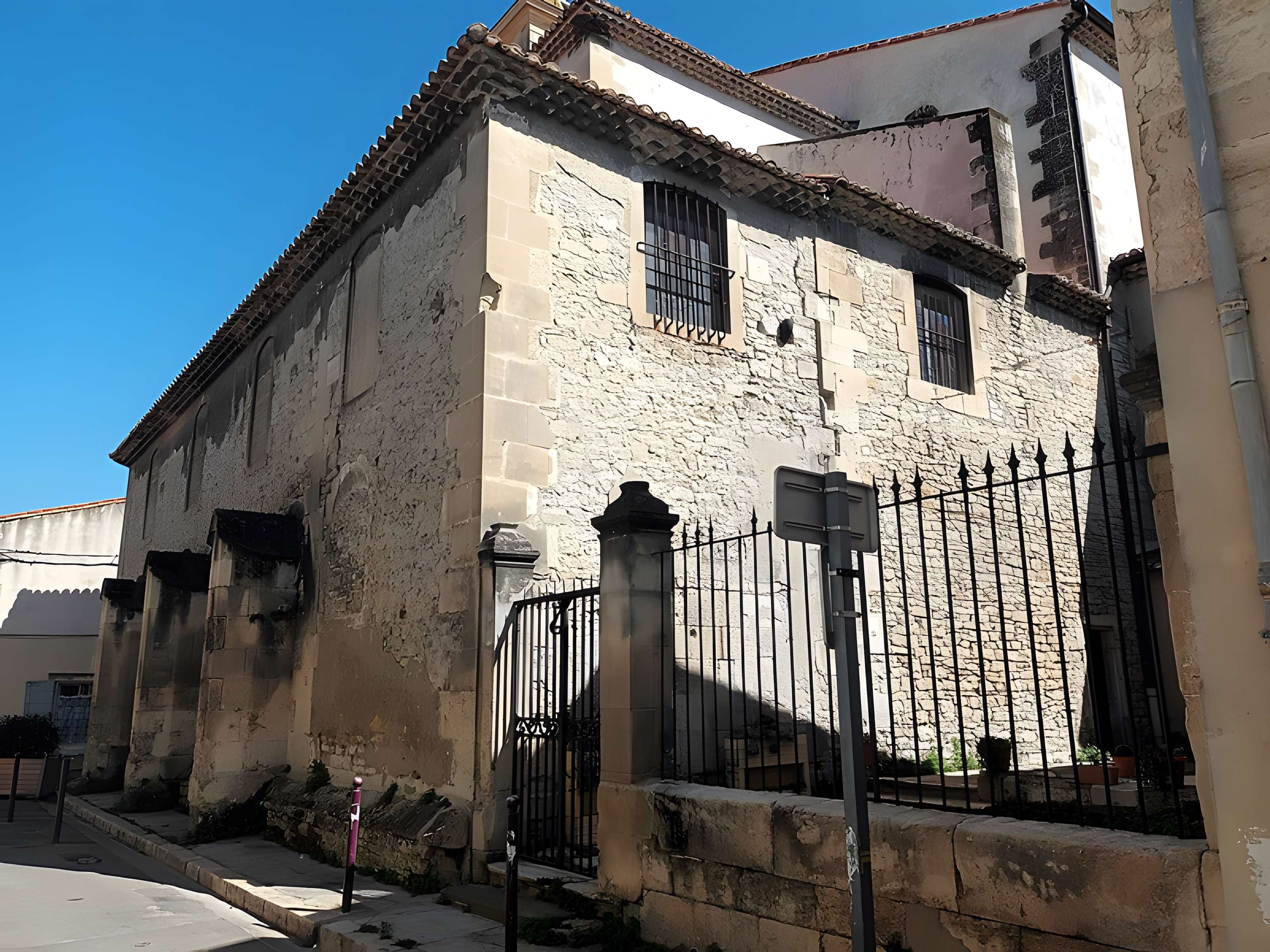 Église Saint-Jacques de Tarascon
