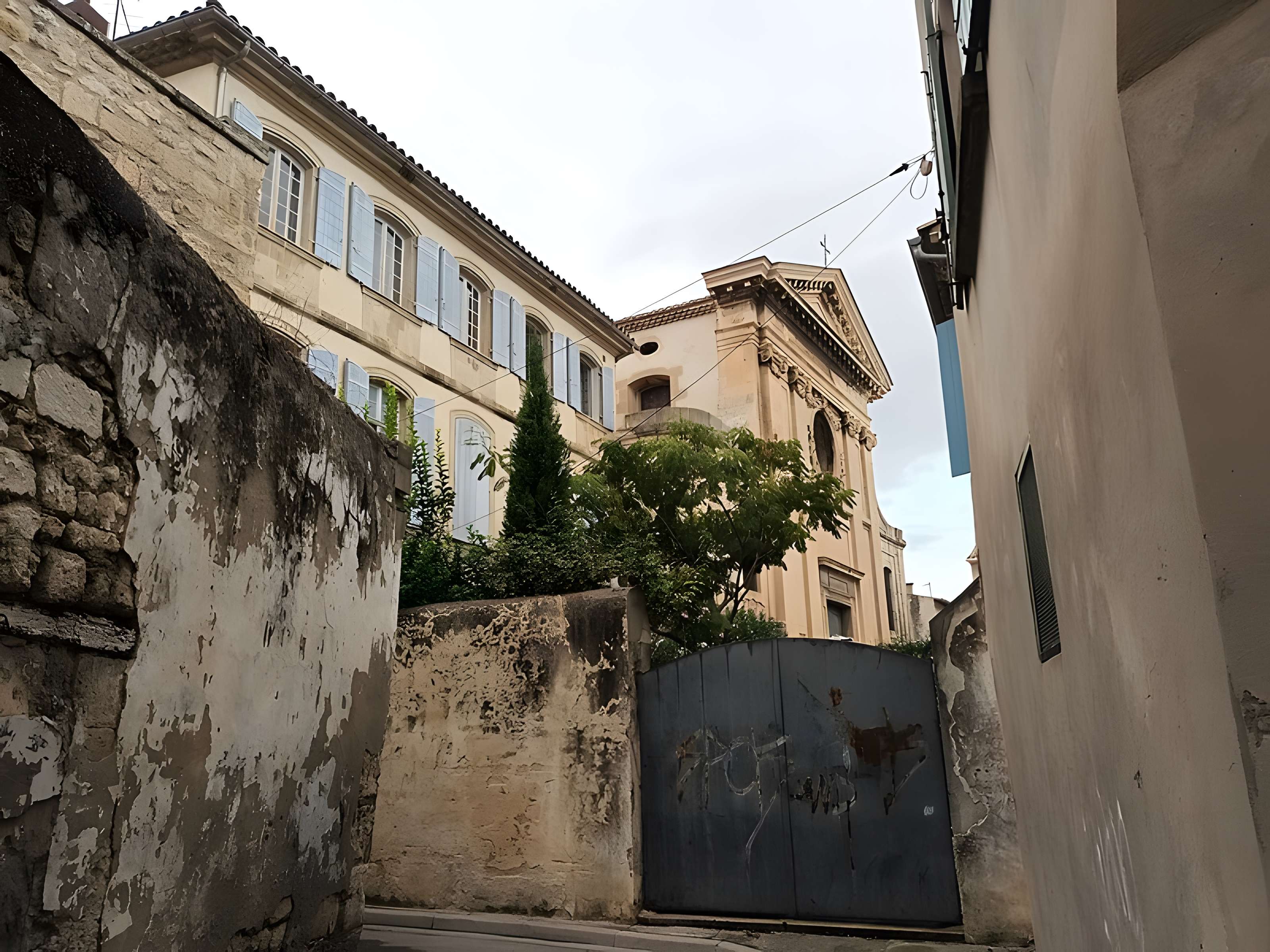 Église Saint-Jacques de Tarascon