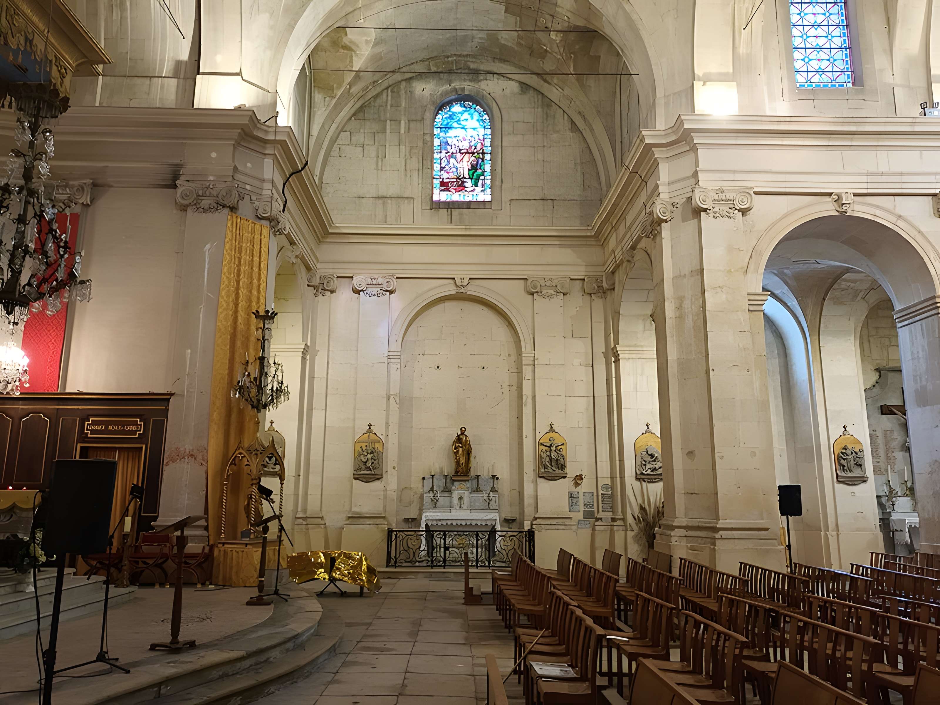 Église Saint-Jacques de Tarascon