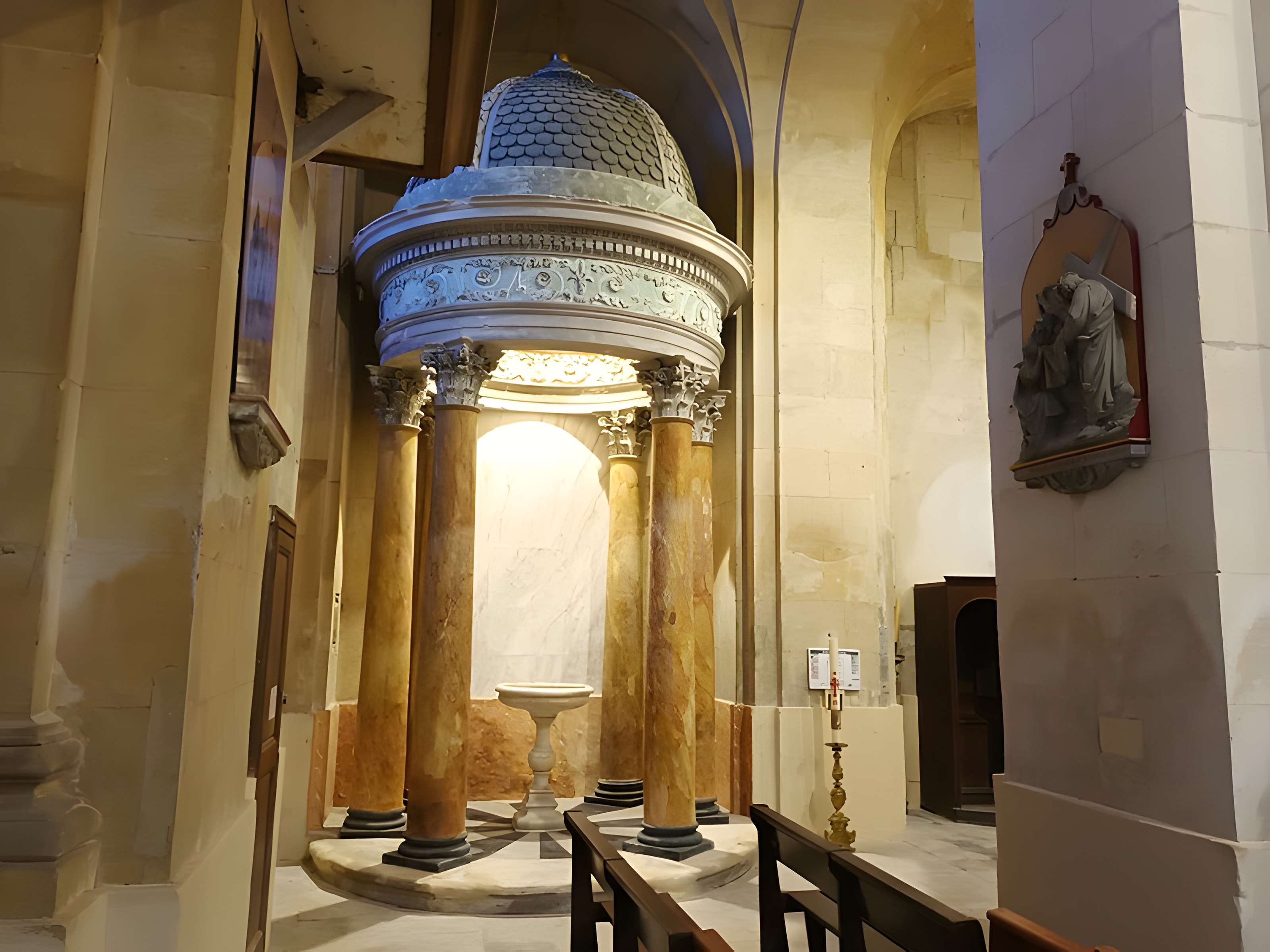 Église Saint-Jacques de Tarascon