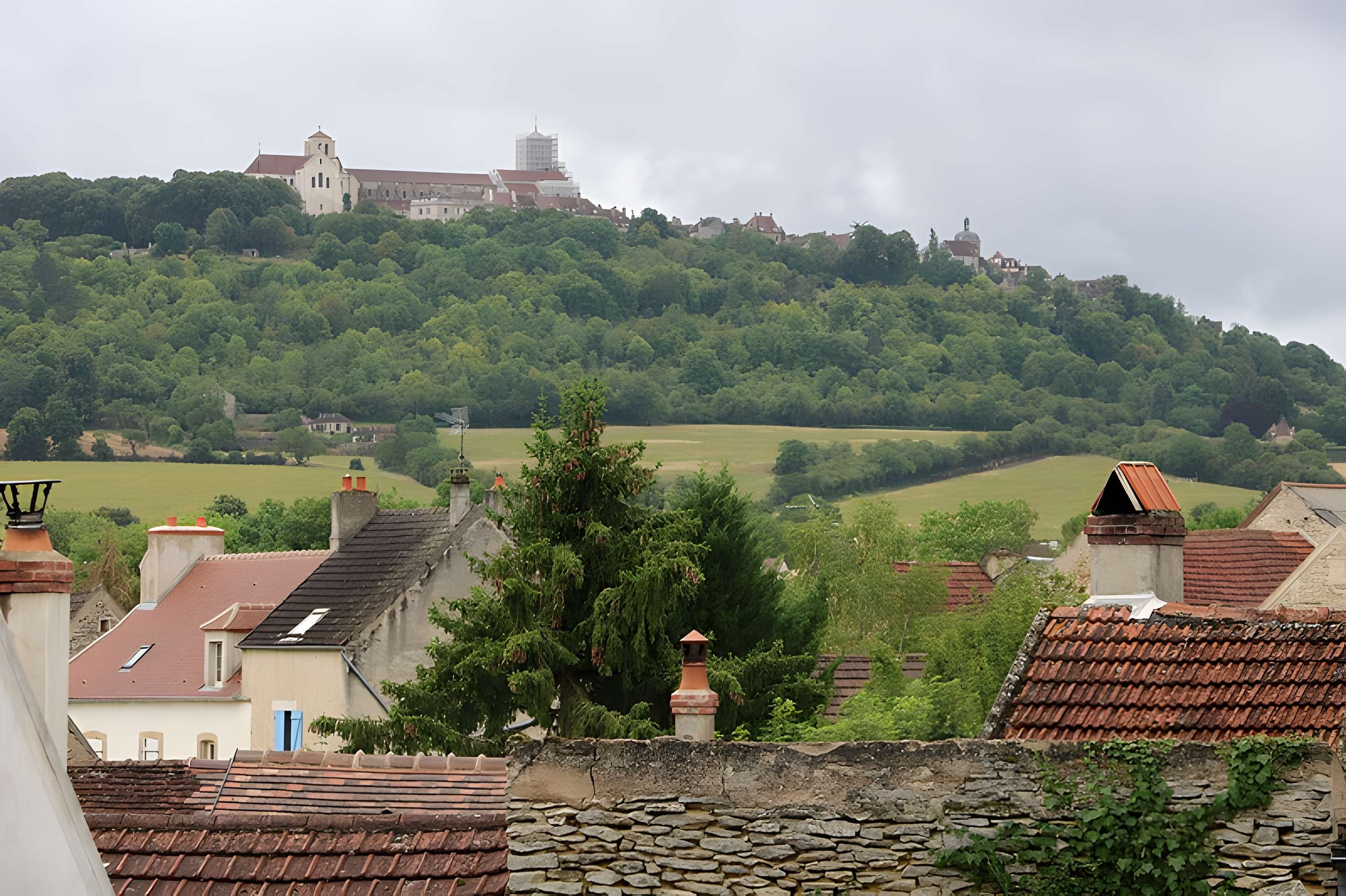 Église Saint-Jacques-le-Majeur d'Asquins