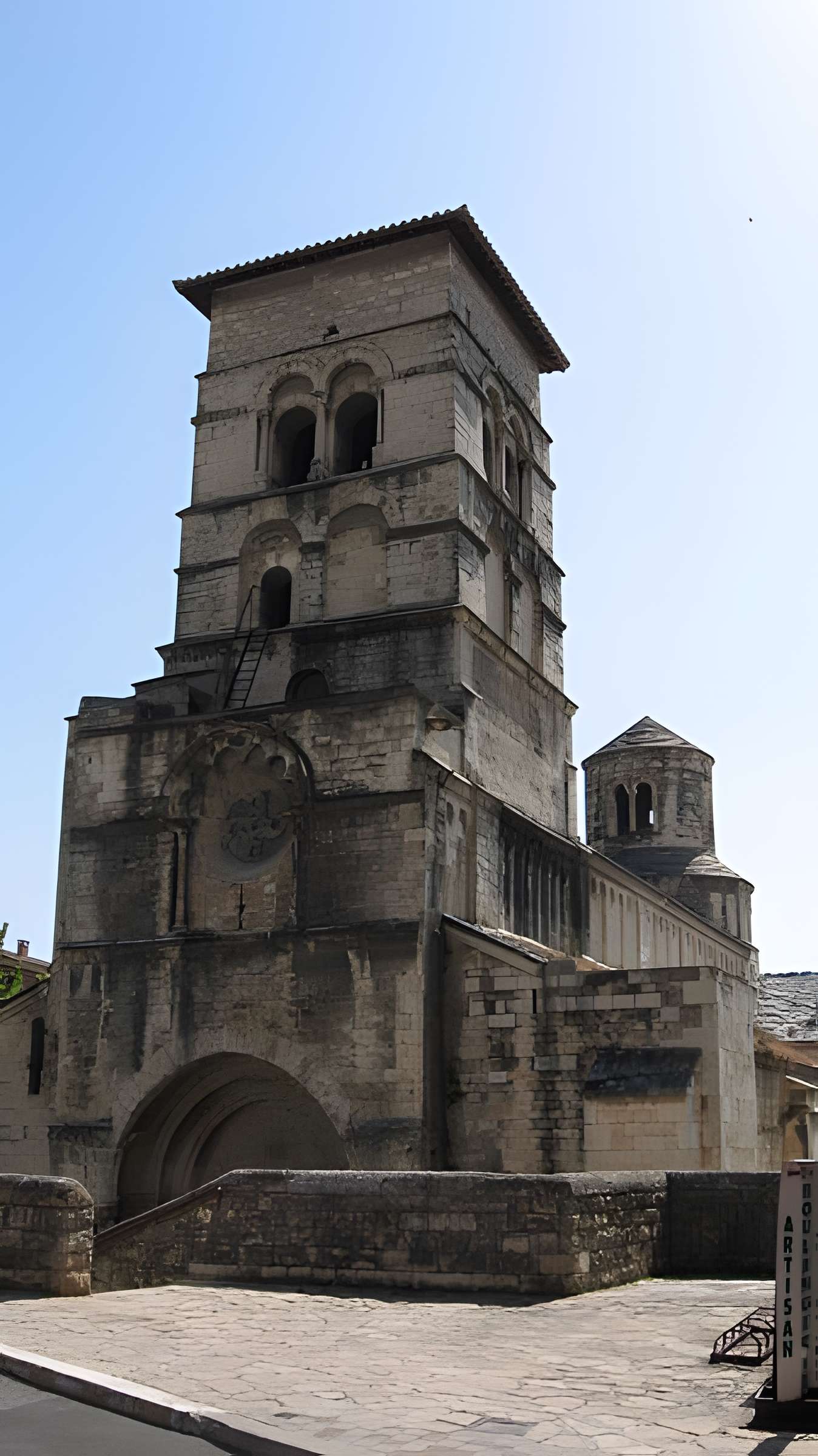 Abbatiale Sainte-Marie de Cruas