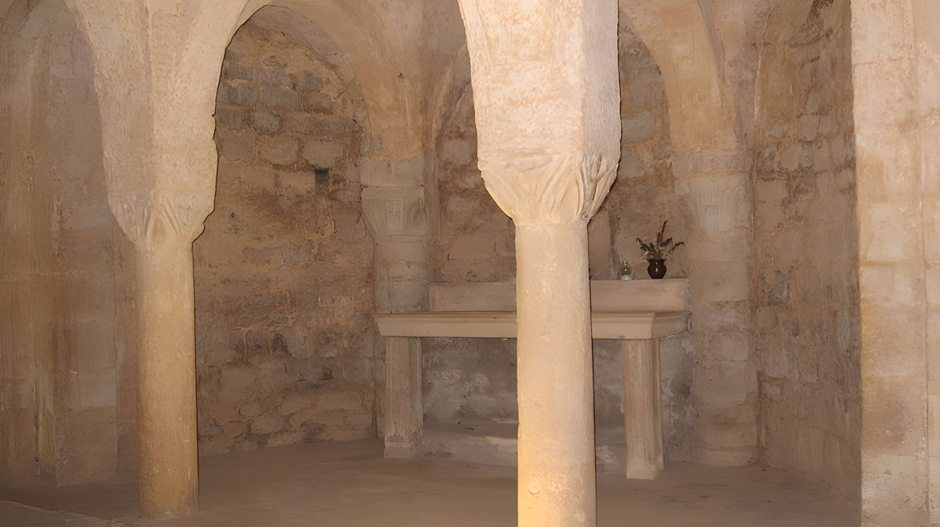 Abbatiale Sainte-Marie de Cruas