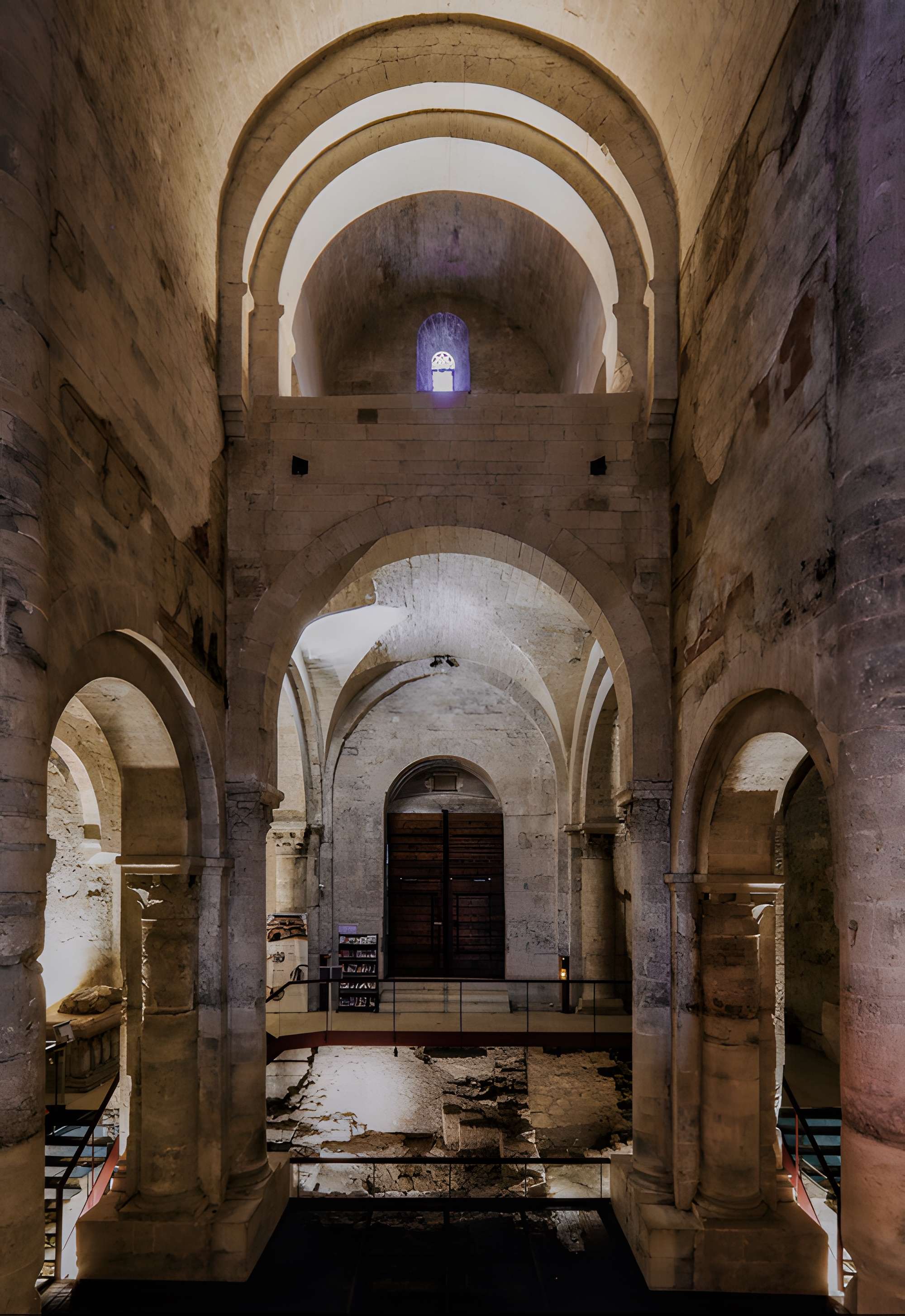 Abbatiale Sainte-Marie de Cruas