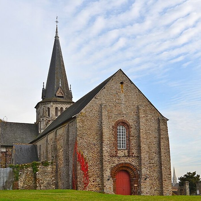 Photo de Église Saint-Jean de Béré