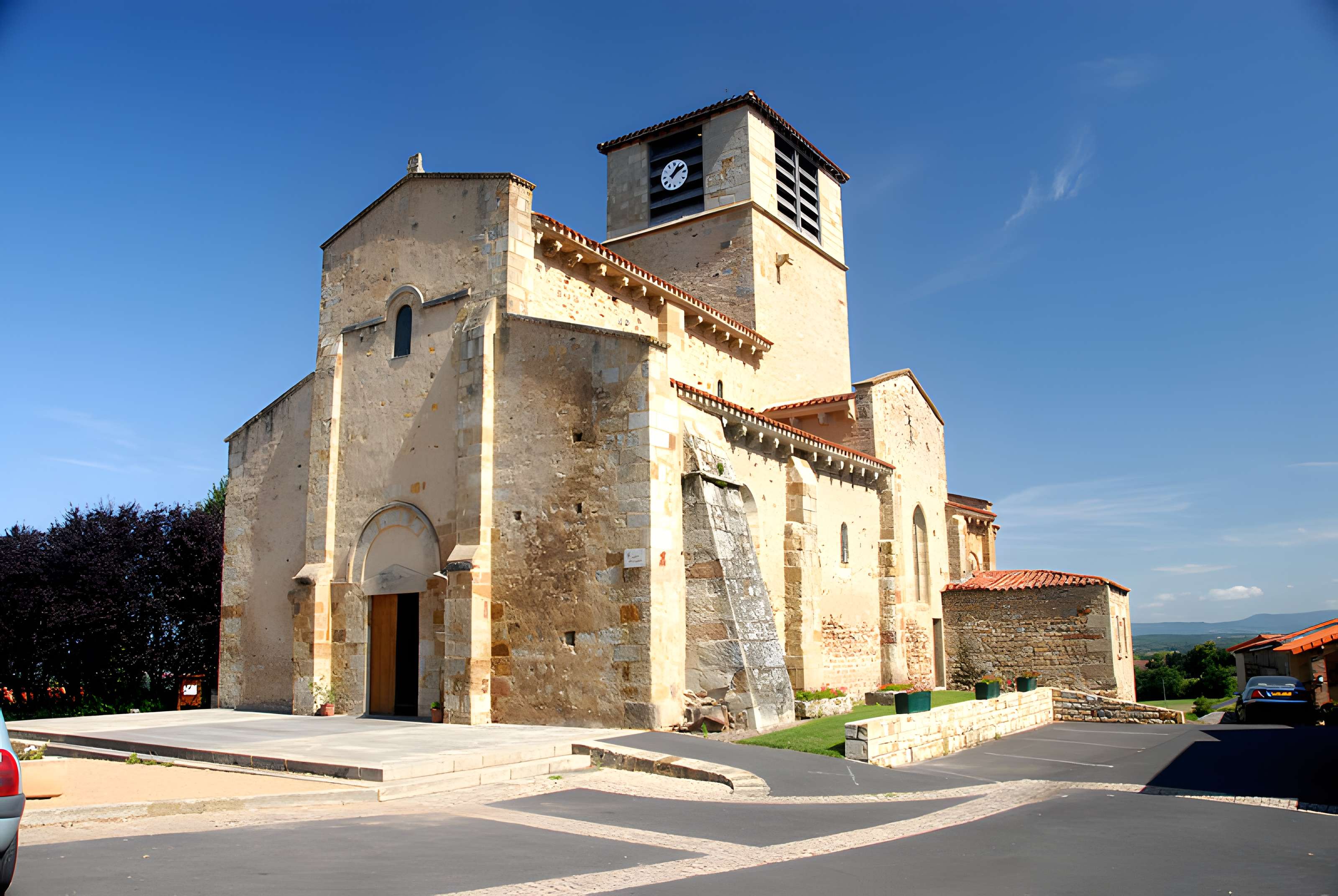 Église Saint-Jean de Glaine-Montaigut