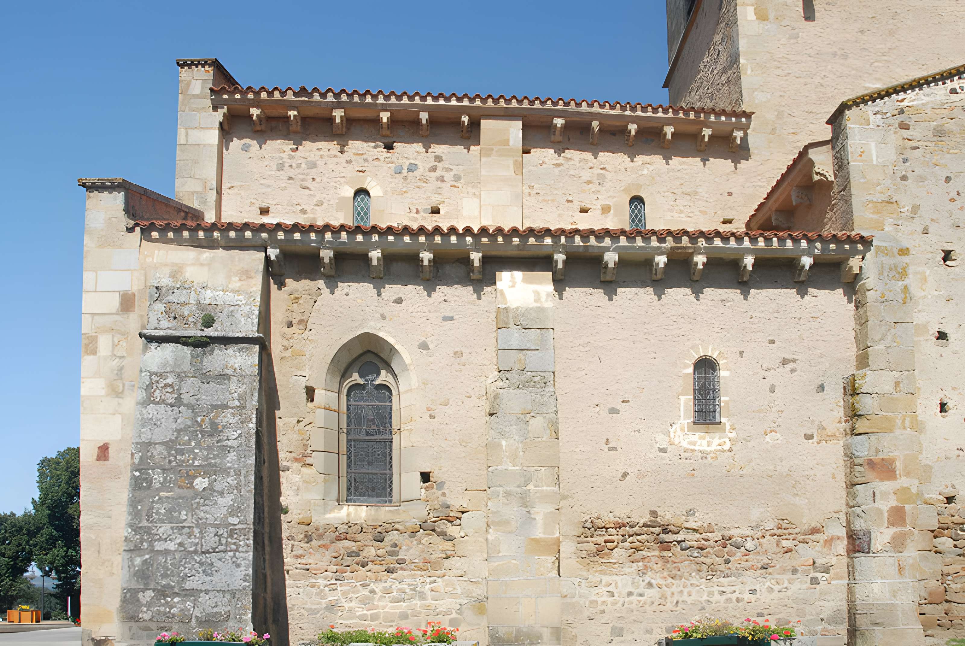 Église Saint-Jean de Glaine-Montaigut