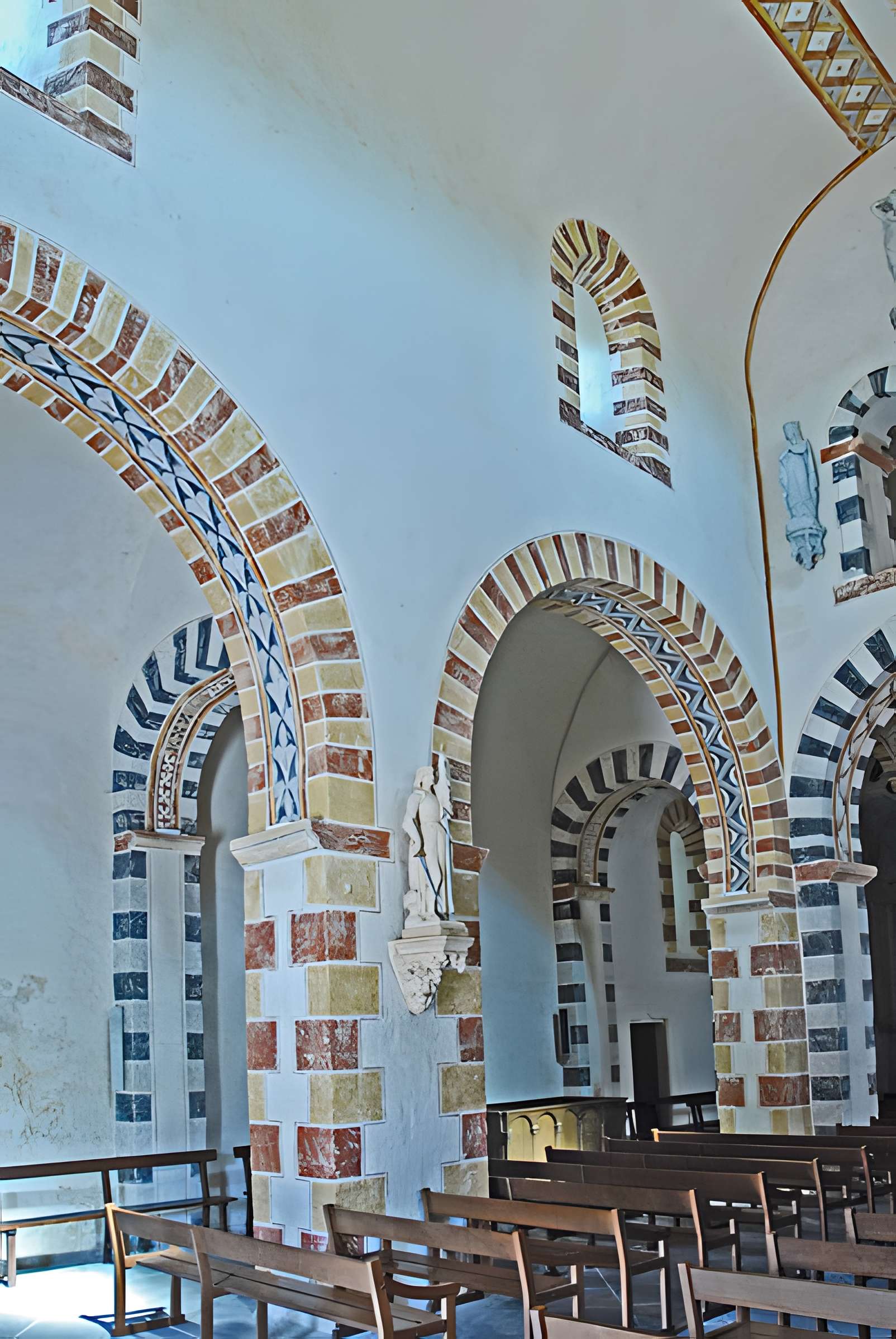 Église Saint-Jean de Glaine-Montaigut