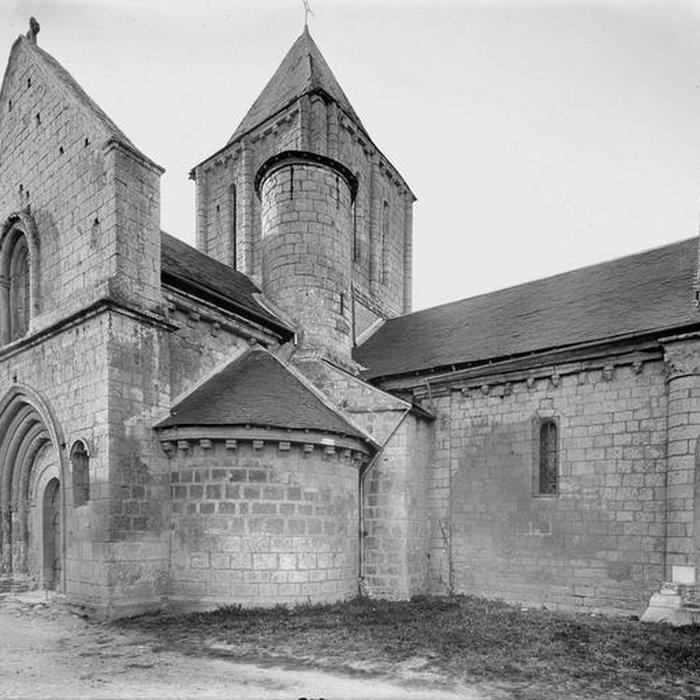 Photo de Église Saint-Jean de Marnes