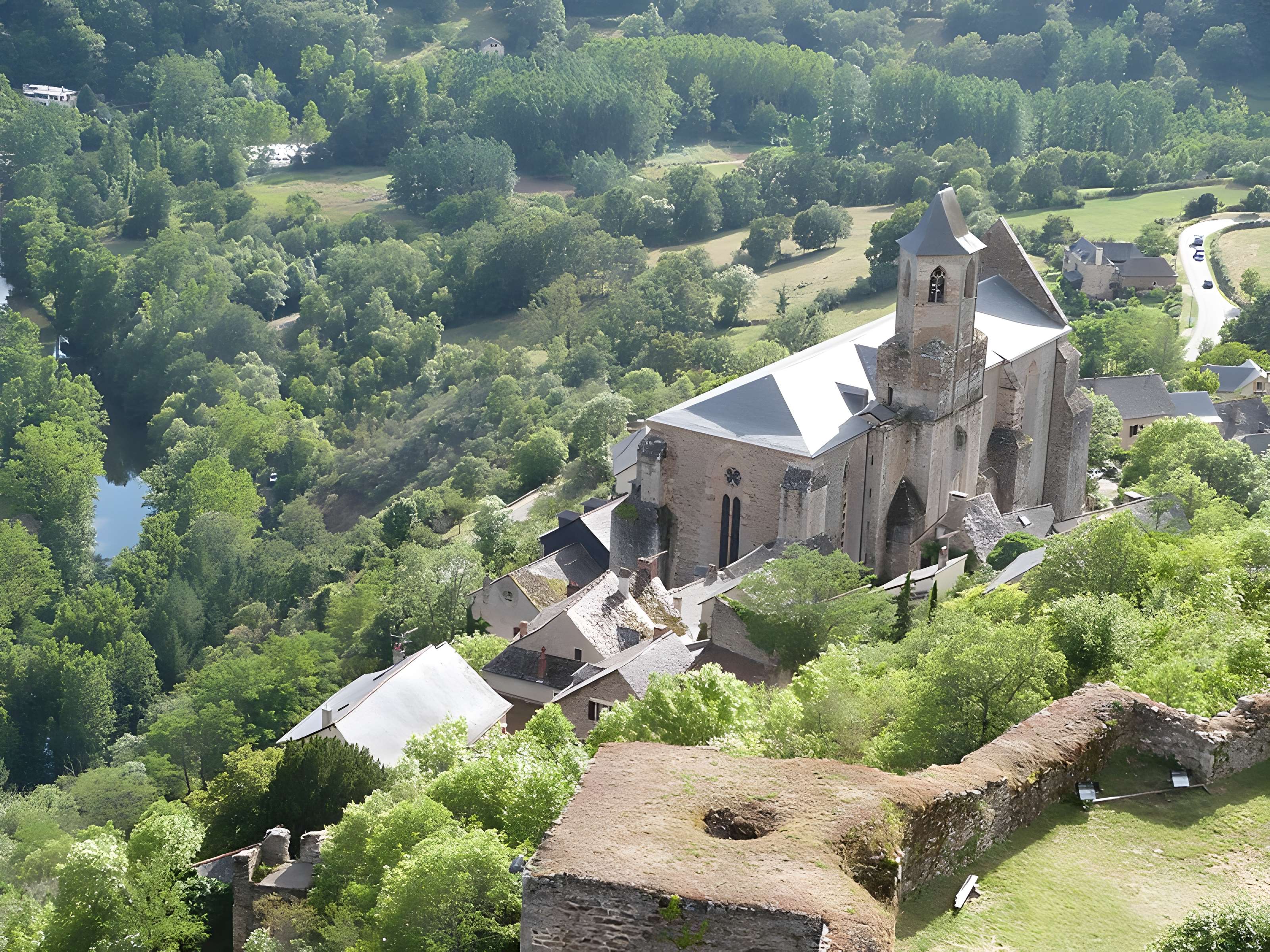 Église Saint-Jean de Najac