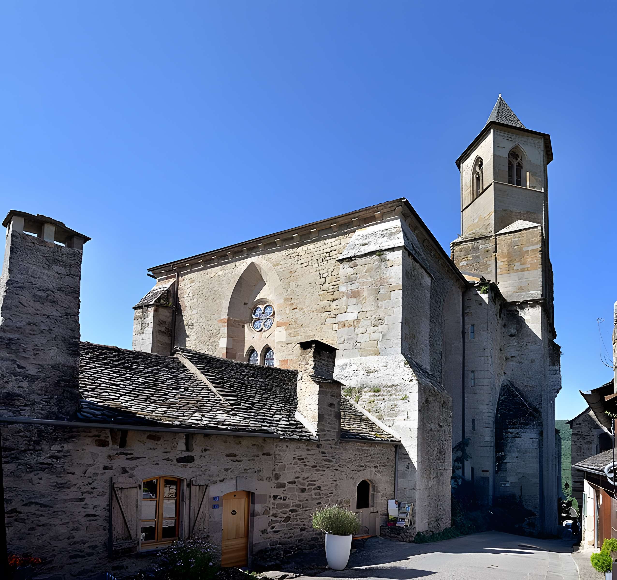 Église Saint-Jean de Najac