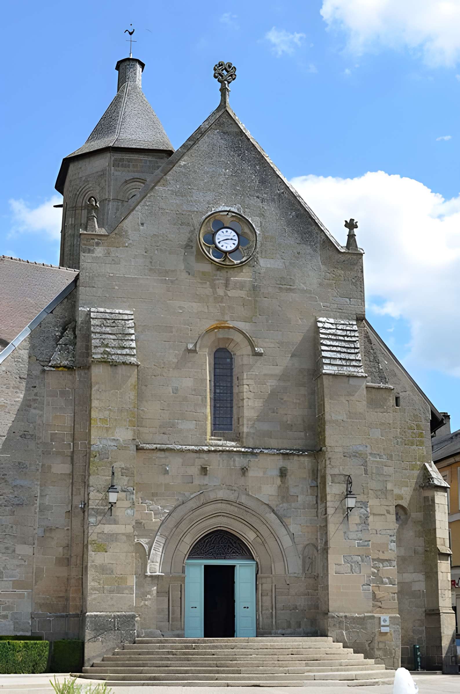 Église Saint-Jean-Baptiste de Bourganeuf