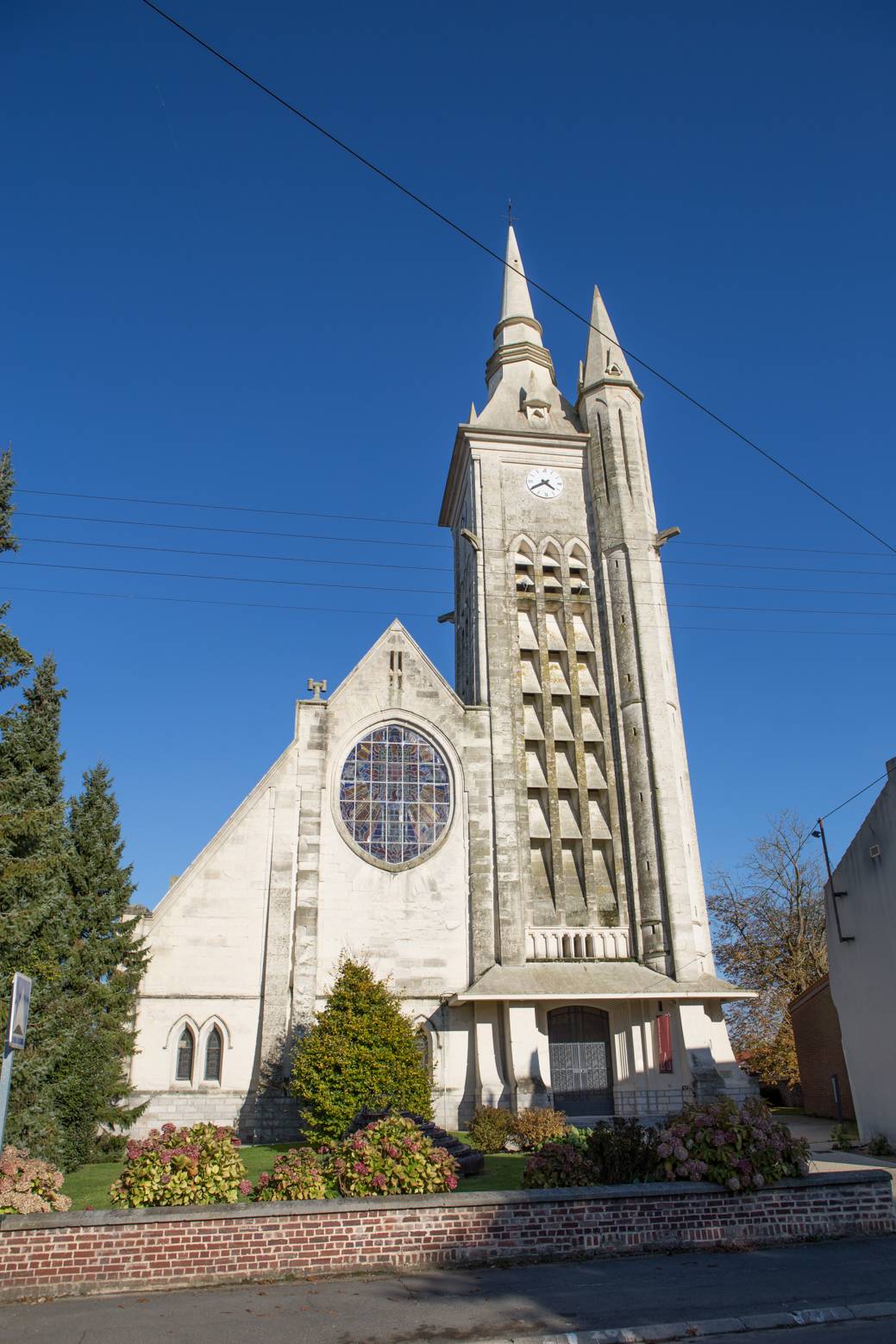 Photo de 诺维尔-圣瓦斯特圣劳伦斯教堂