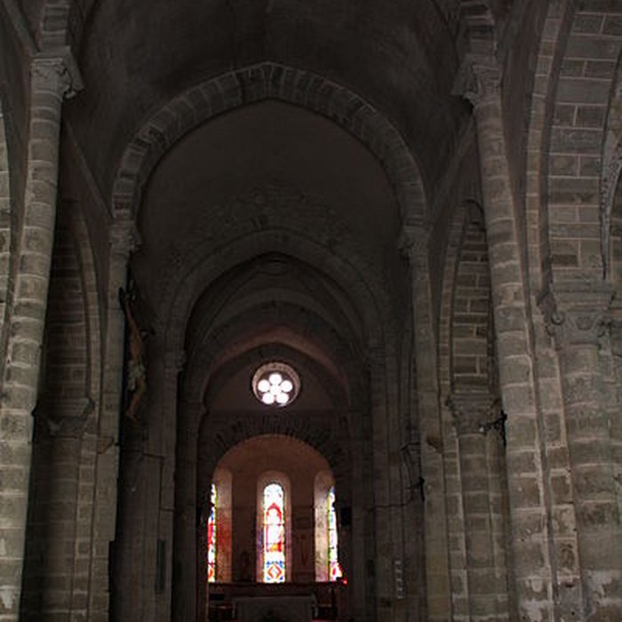 Photo de Église Saint-Jean-Baptiste de Charroux