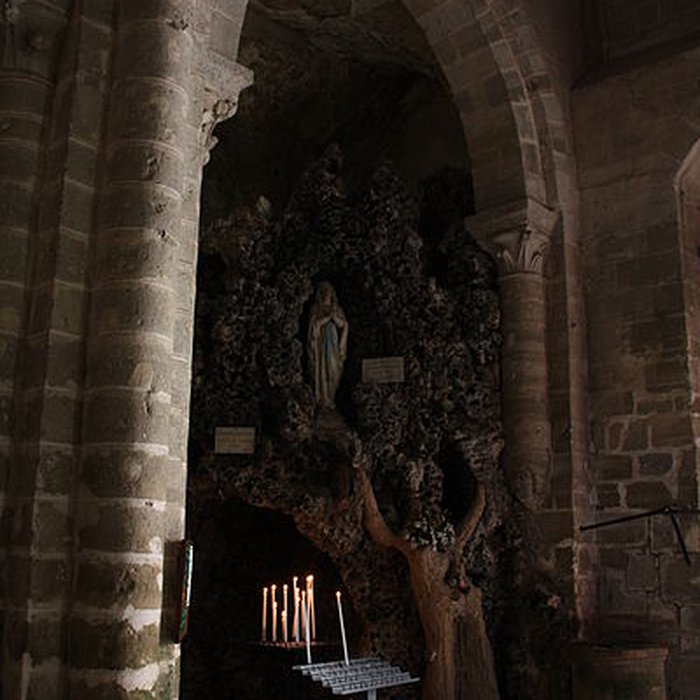 Photo de Église Saint-Jean-Baptiste de Charroux
