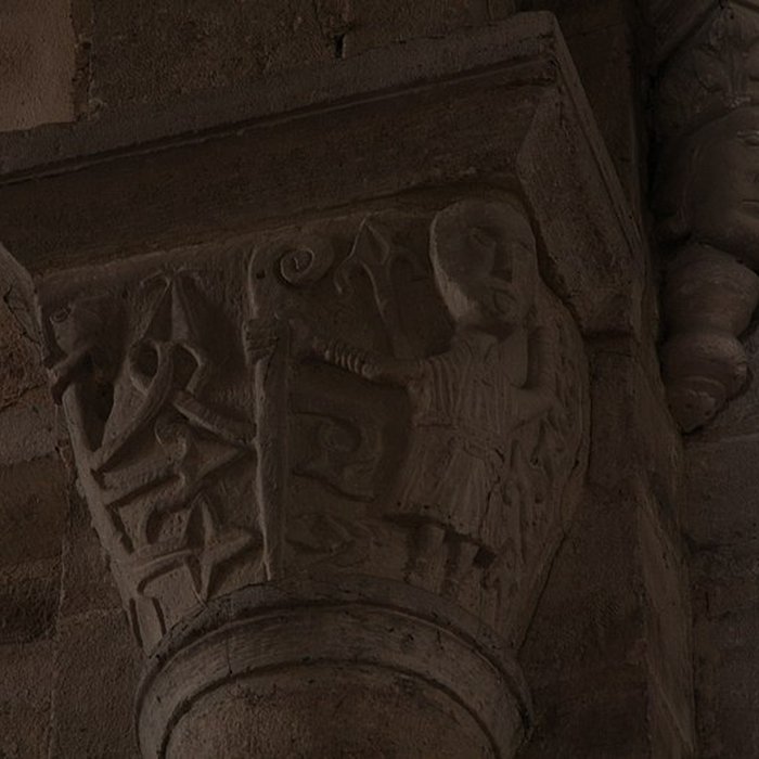 Photo de Église Saint-Jean-Baptiste de Charroux