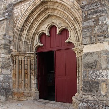 Église Saint-Jean-Baptiste de Charroux