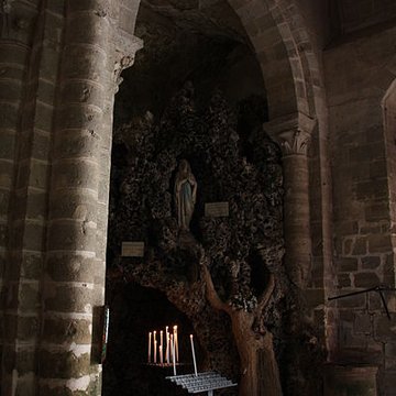 Église Saint-Jean-Baptiste de Charroux
