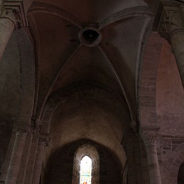 Église Saint-Jean-Baptiste de Charroux