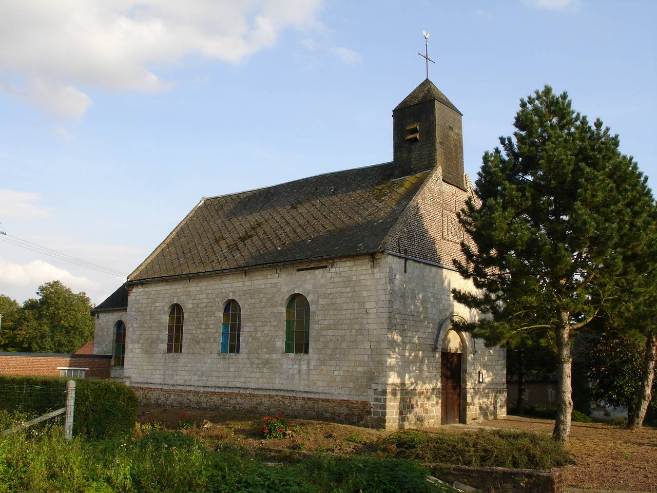Photo de Chiesa di San Nicola di Sars-le-Bois