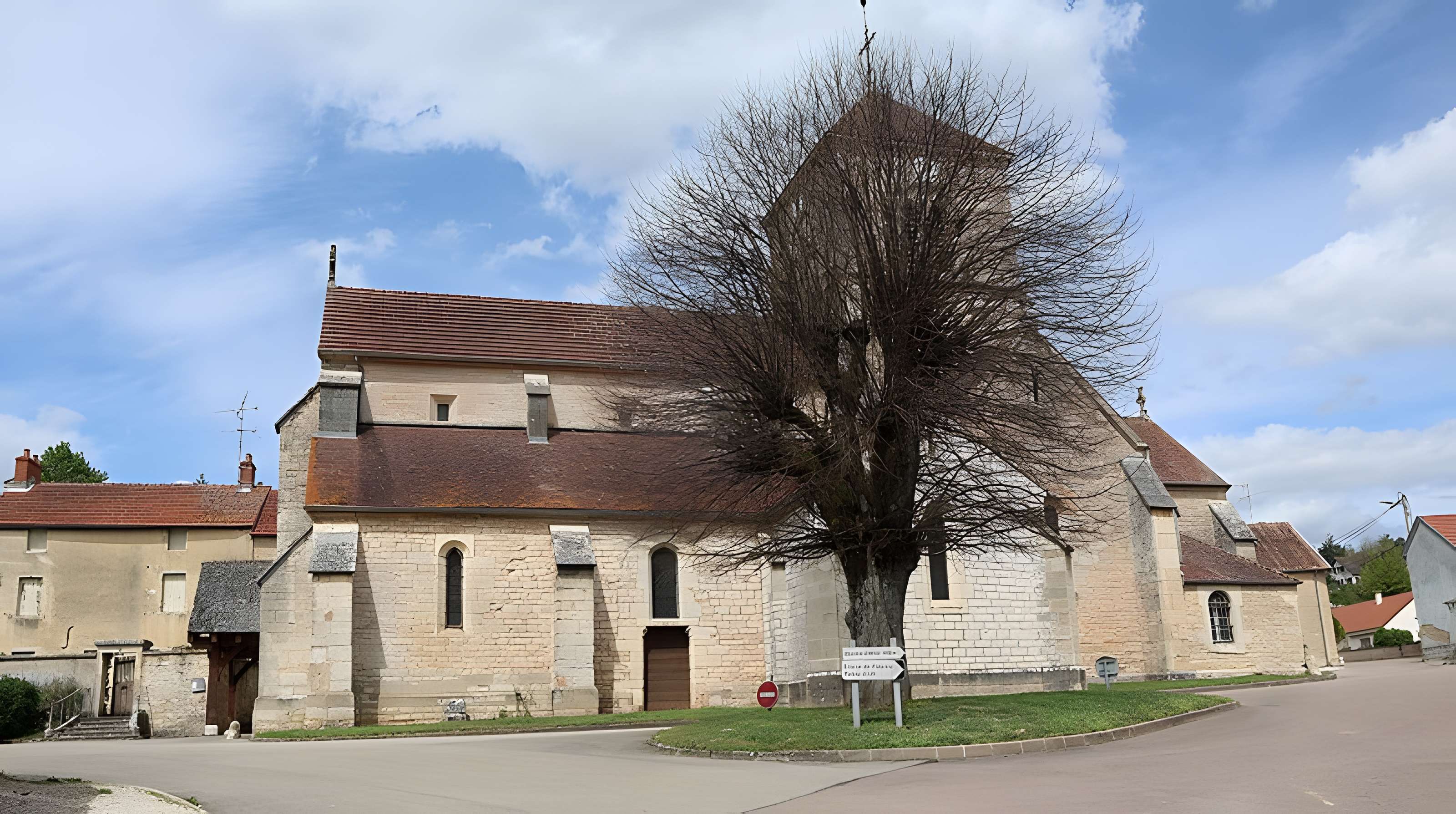 Église Saint-Jean-Baptiste de Fleurey-sur-Ouche