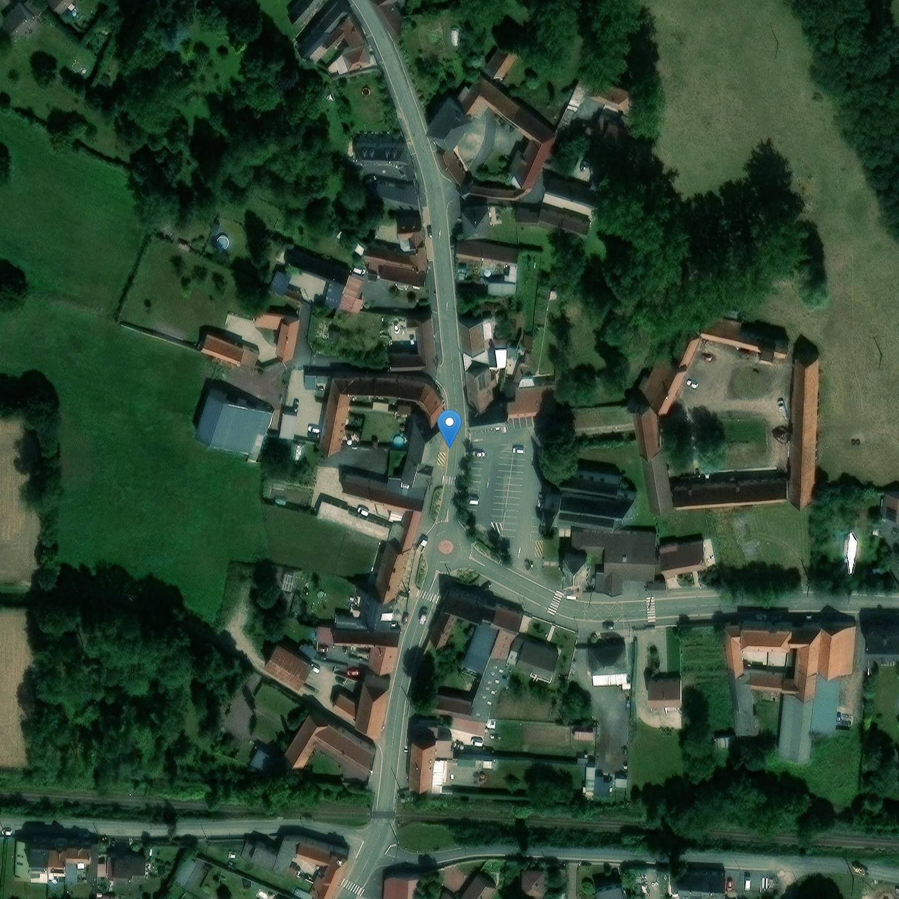 Photo de 廷克斯圣伊莱尔教堂