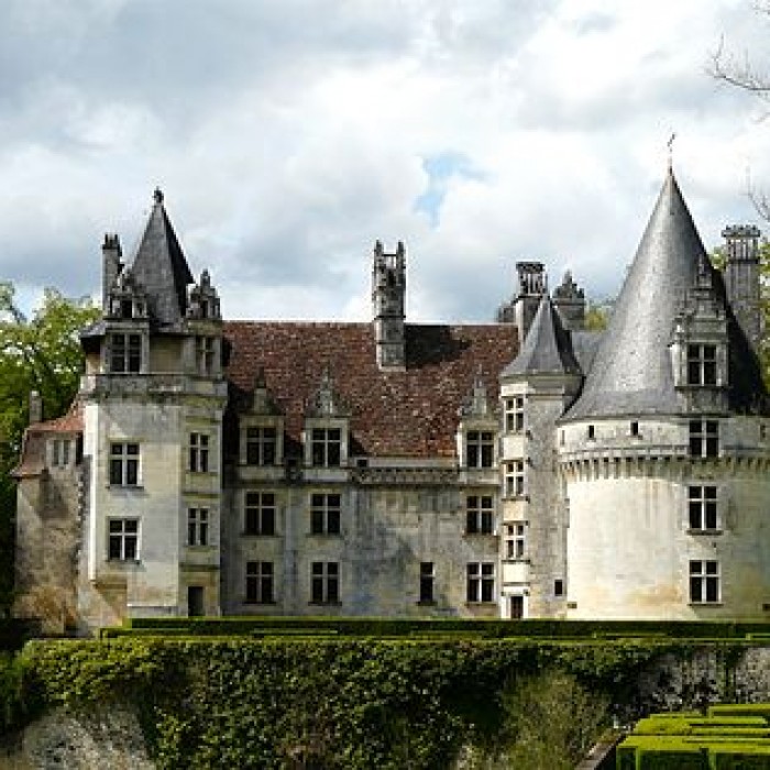Photo de Château de Puyguilhem à Villars