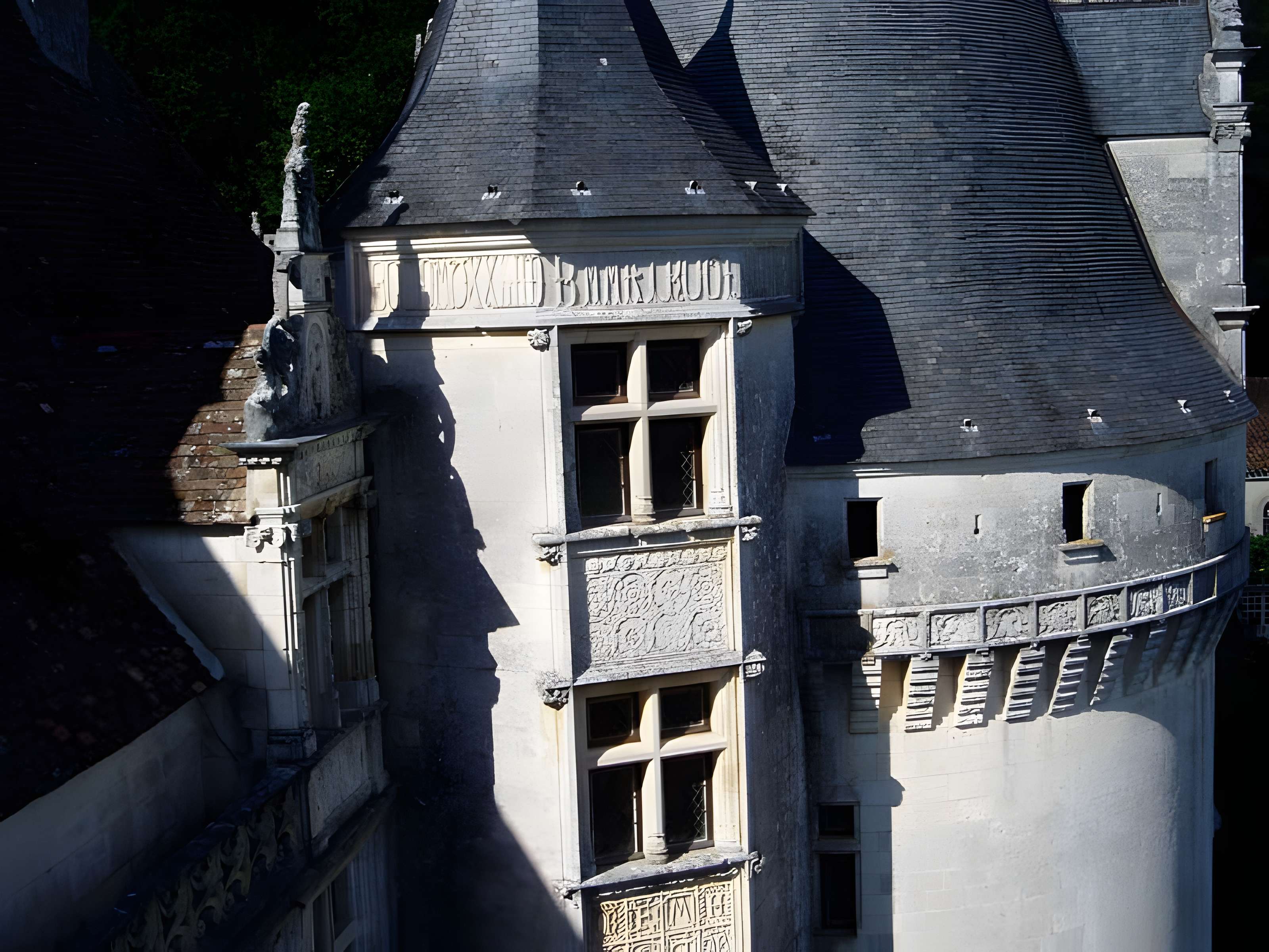 Château de Puyguilhem à Villars