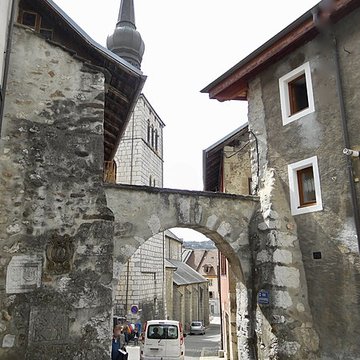 Église Saint-Jean-Baptiste de La Roche-sur-Foron