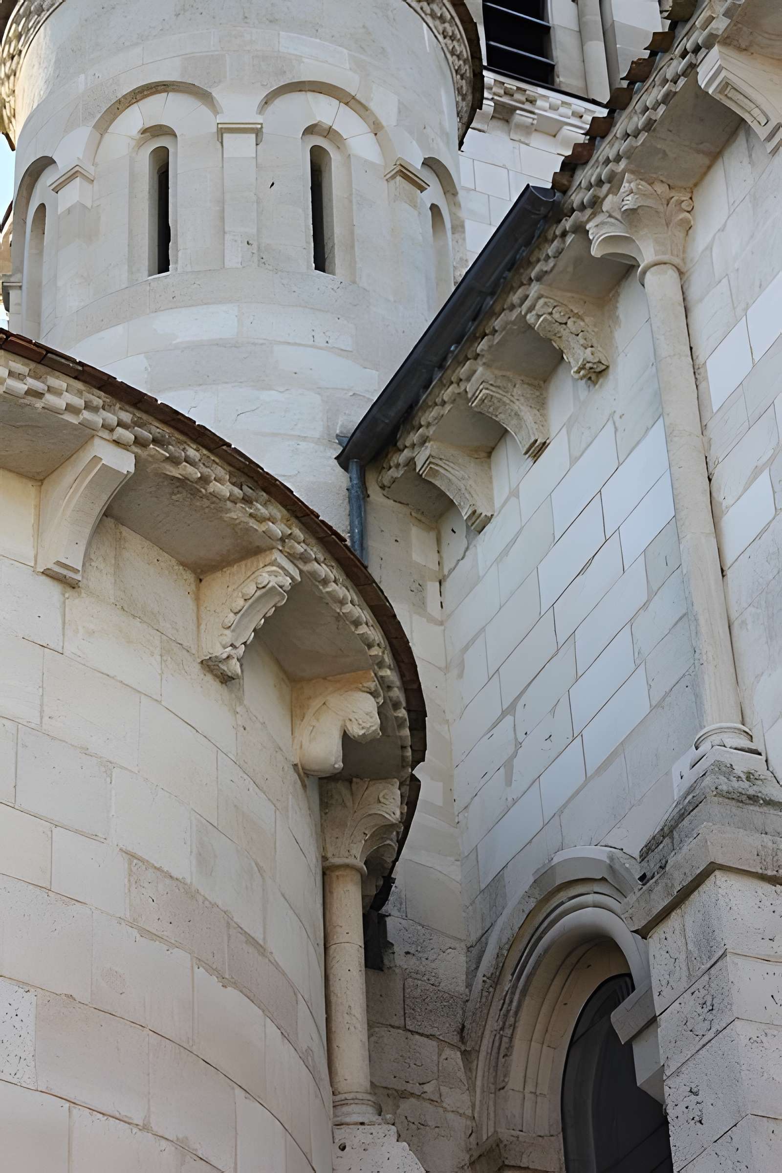 Église Saint-Jean-Baptiste de Mézin