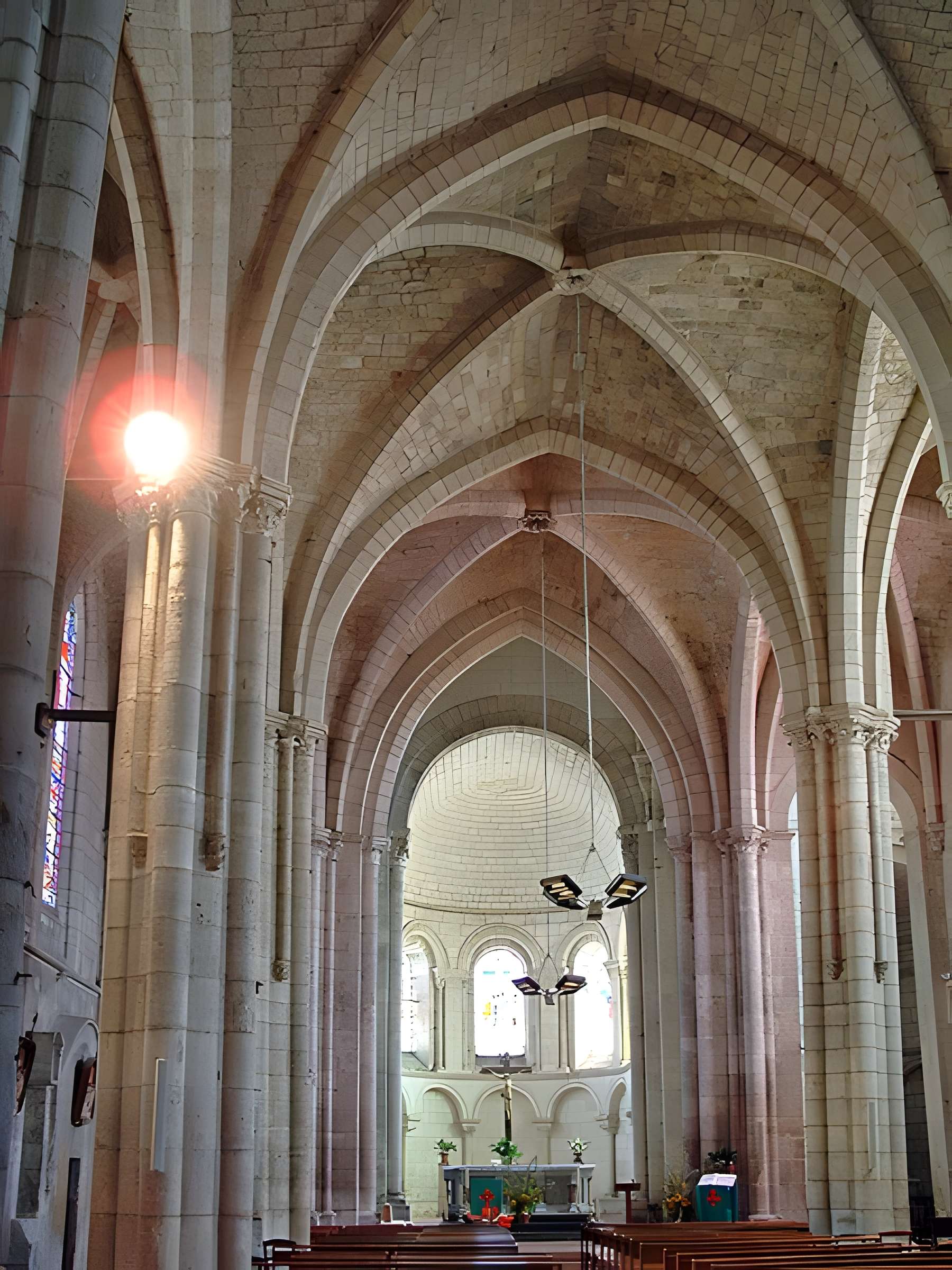 Église Saint-Jean-Baptiste de Mézin
