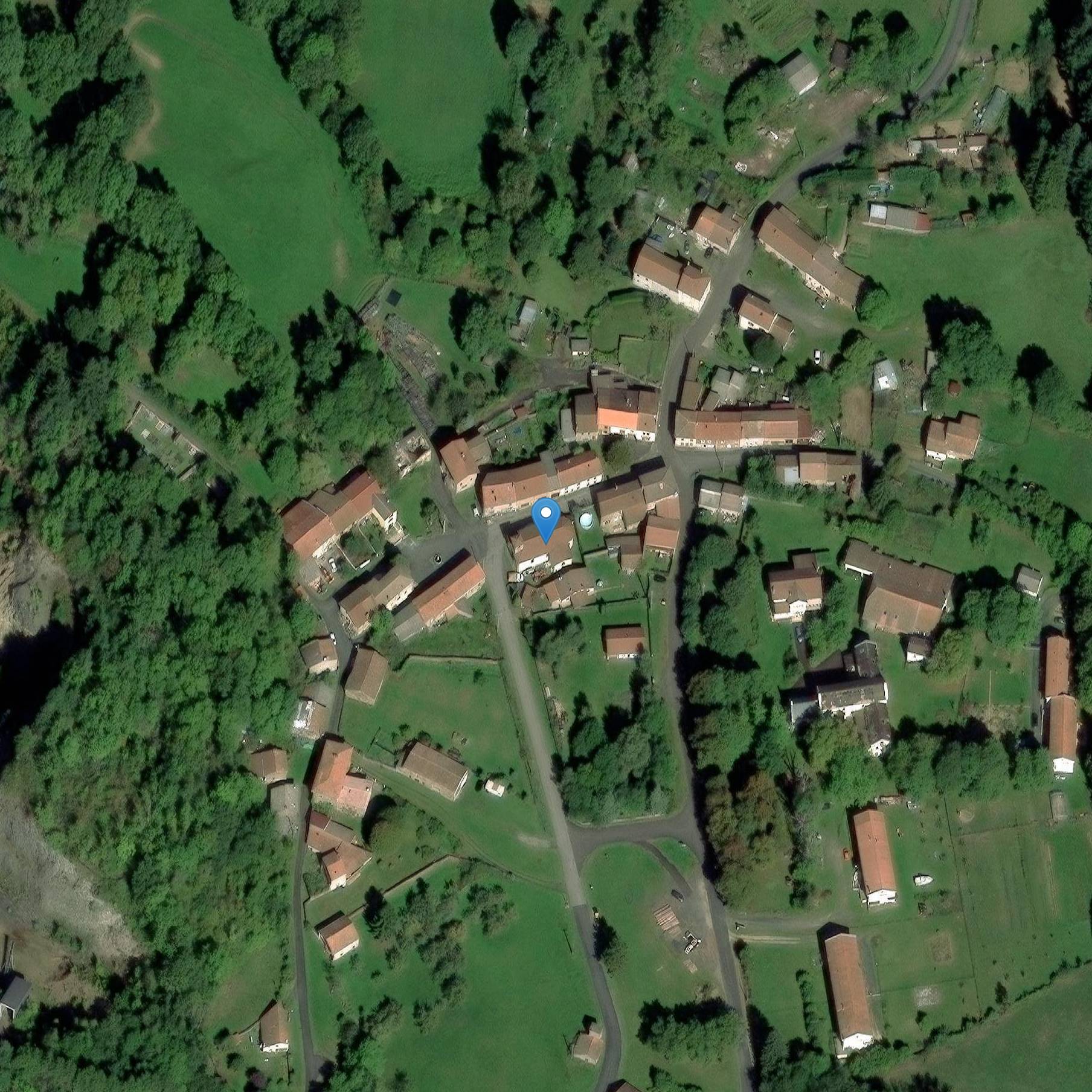 Photo de 圣朱利安-德蒙博西耶教堂