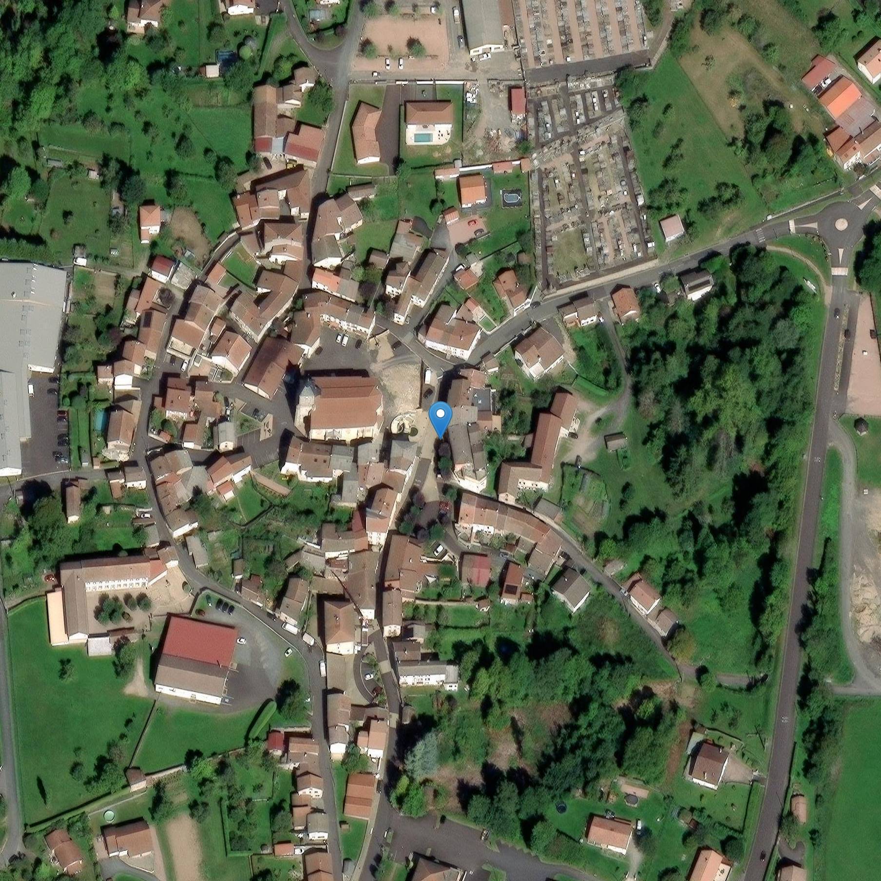 Photo de Kerk van Saint-Julien de Celles-sur-Durolle