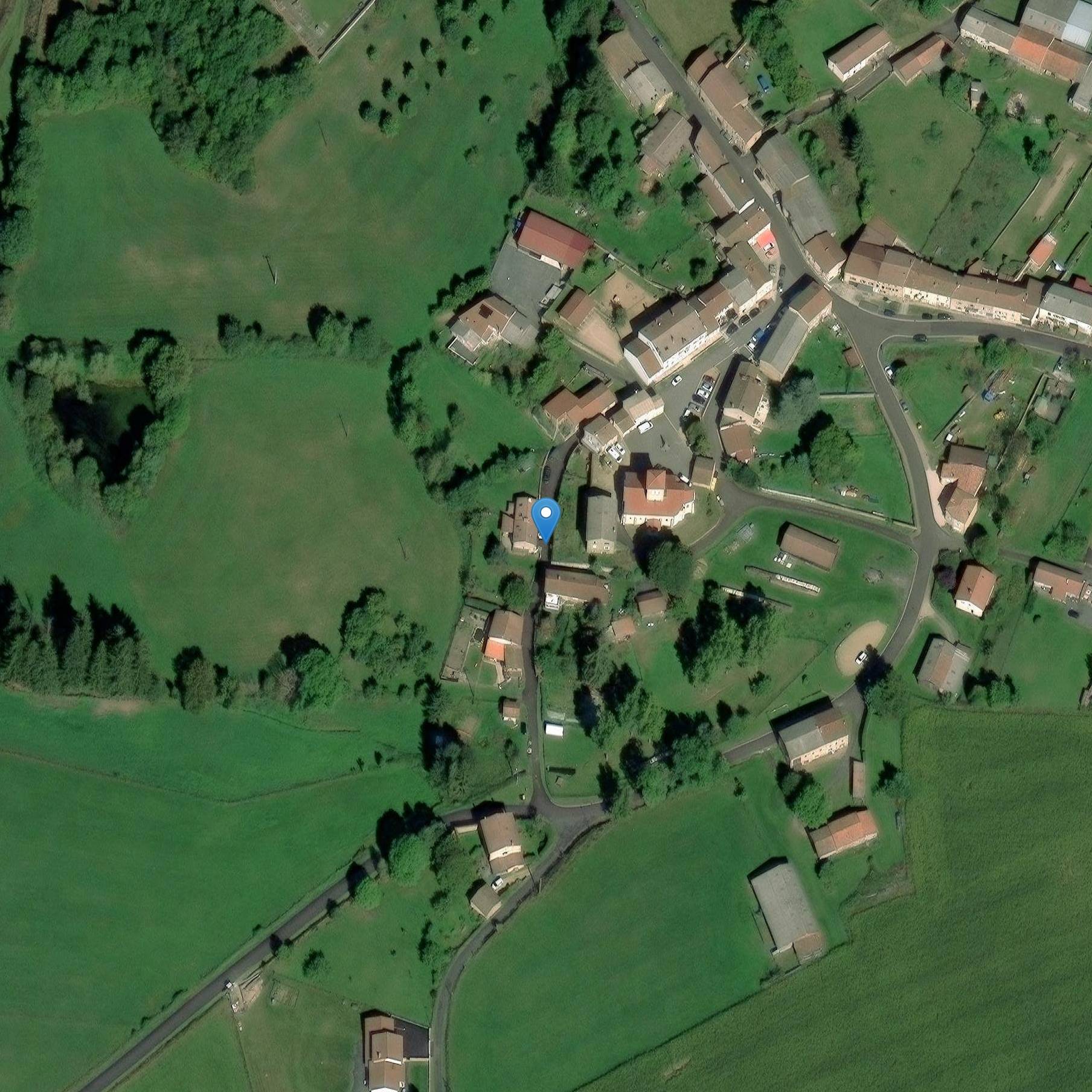 Photo de Église Saint-Pierre-ès-Liens de Condat-lès-Montboissier