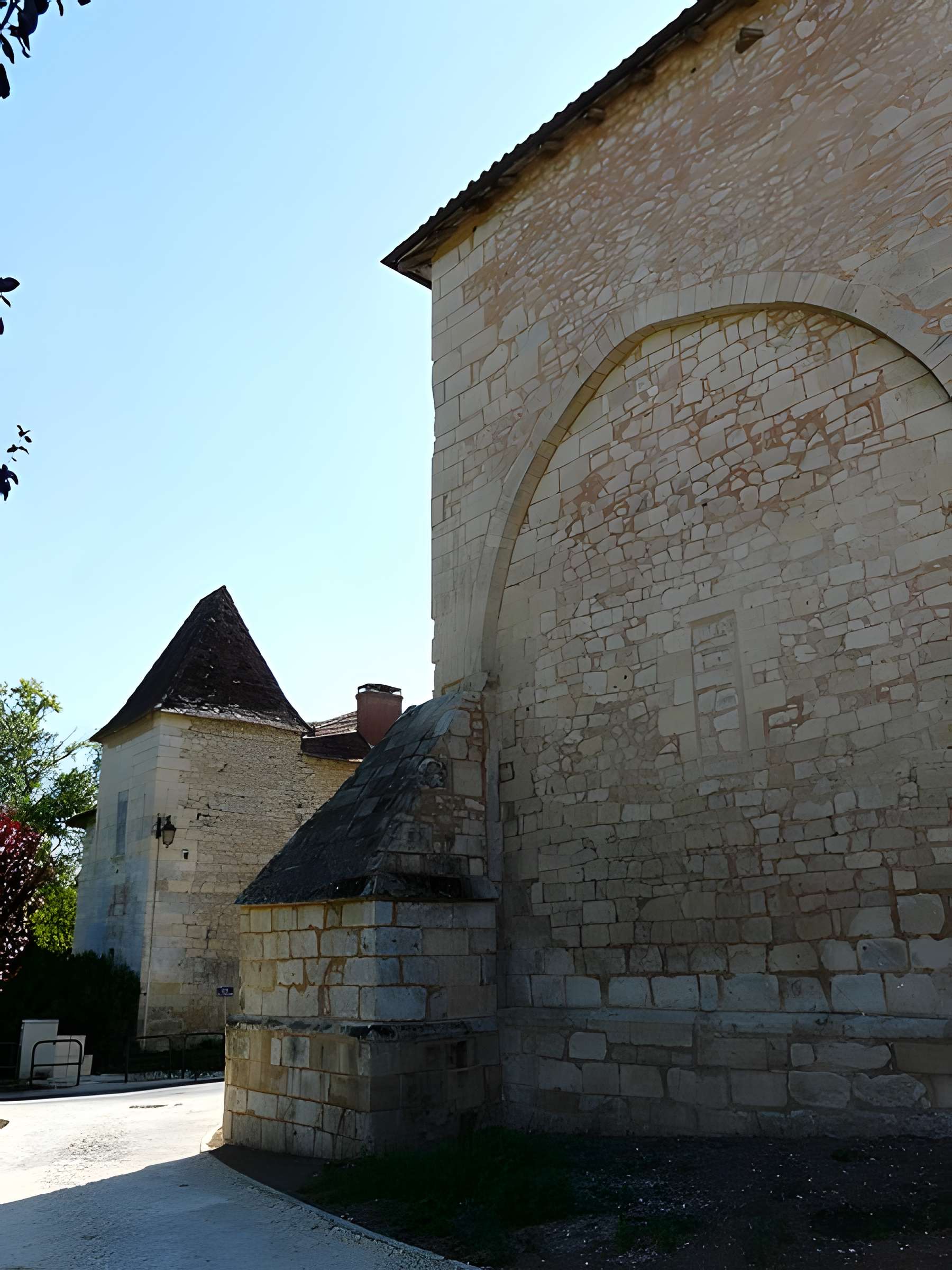 Église Saint-Jean-Baptiste de Preyssac-d'Agonac
