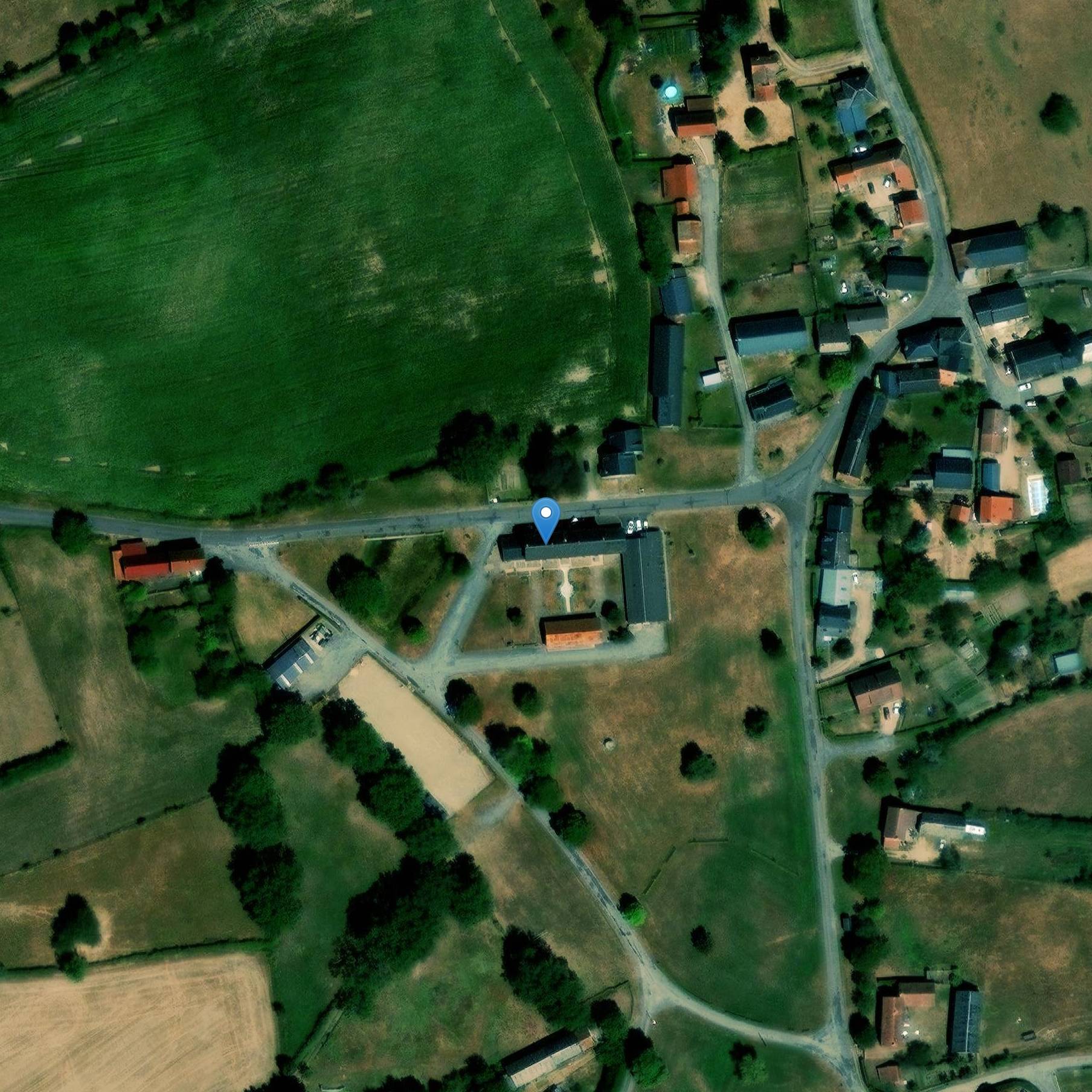 Photo de 九所圣安德鲁教堂