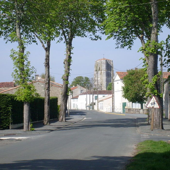 Photo de Église Saint-Jean-Baptiste de Saint-Jean-dAngle