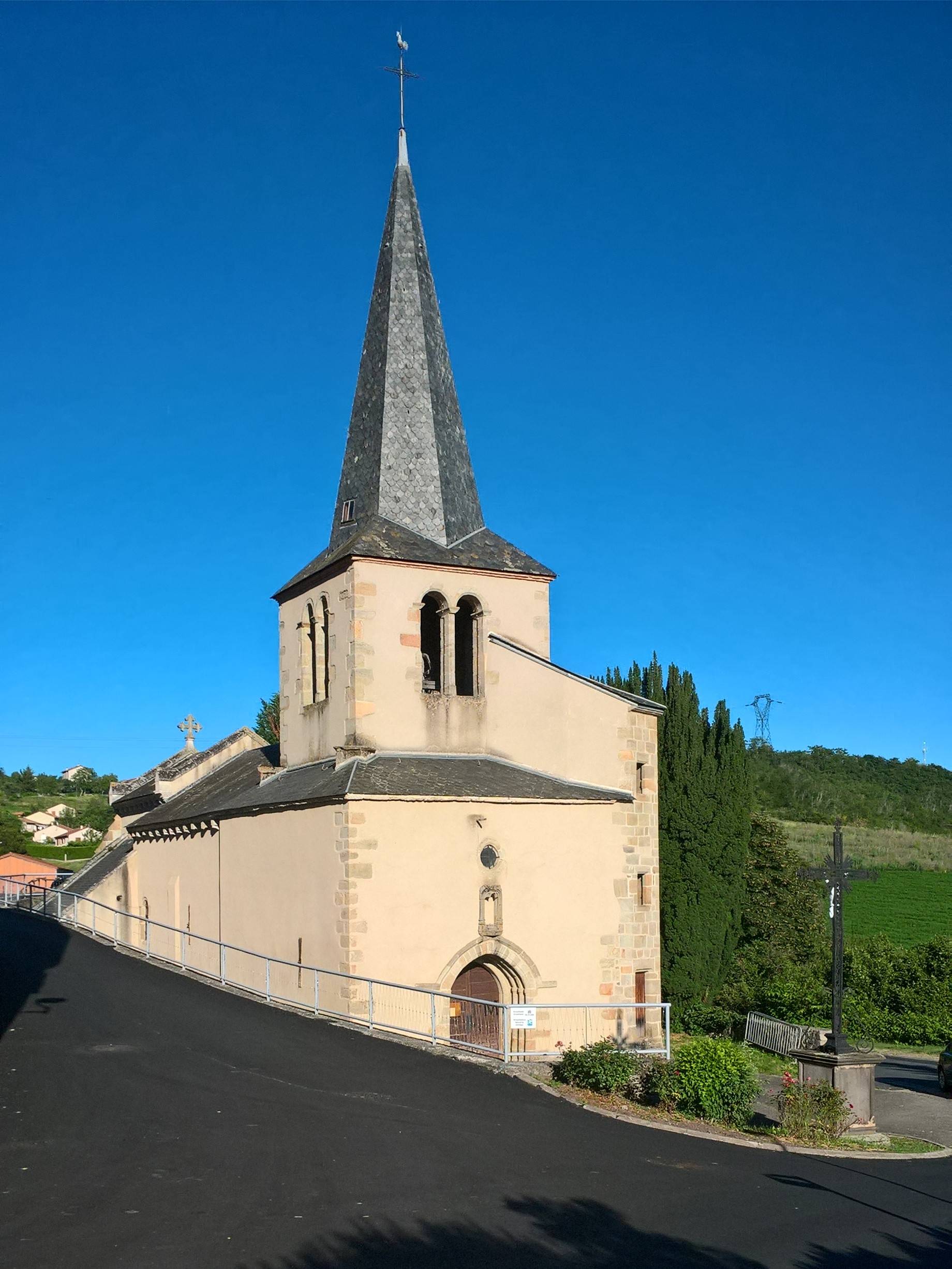 Photo de Église de la Nativité-de-la-Bienheureuse-Vierge-Marie d'Orbeil