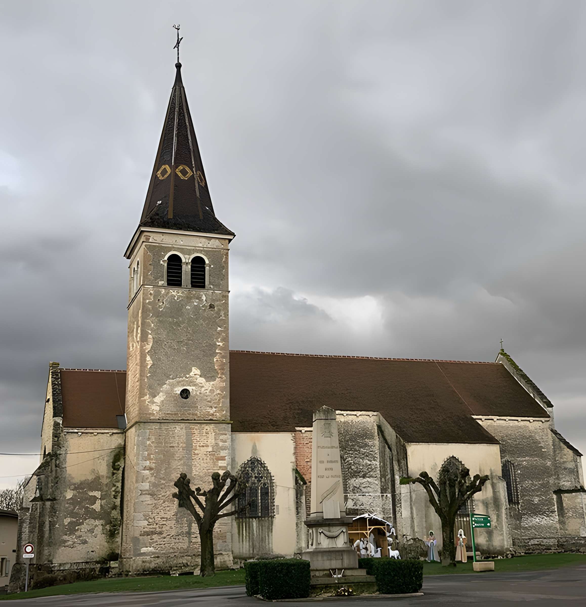 Église Saint-Jean-Baptiste de Saint-Jean-sur-Veyle