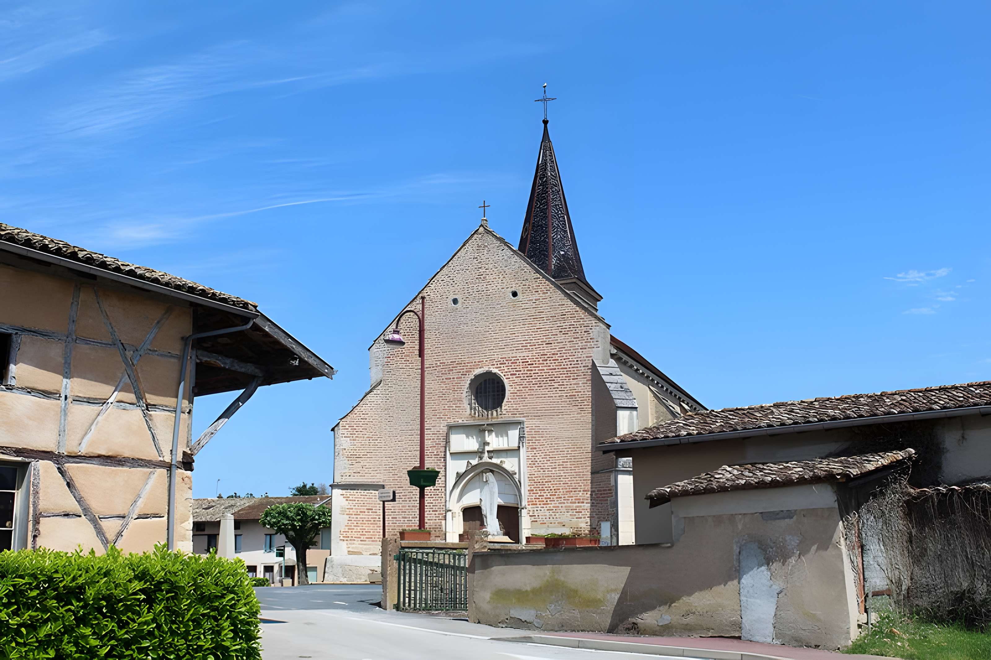 Église Saint-Jean-Baptiste de Saint-Jean-sur-Veyle