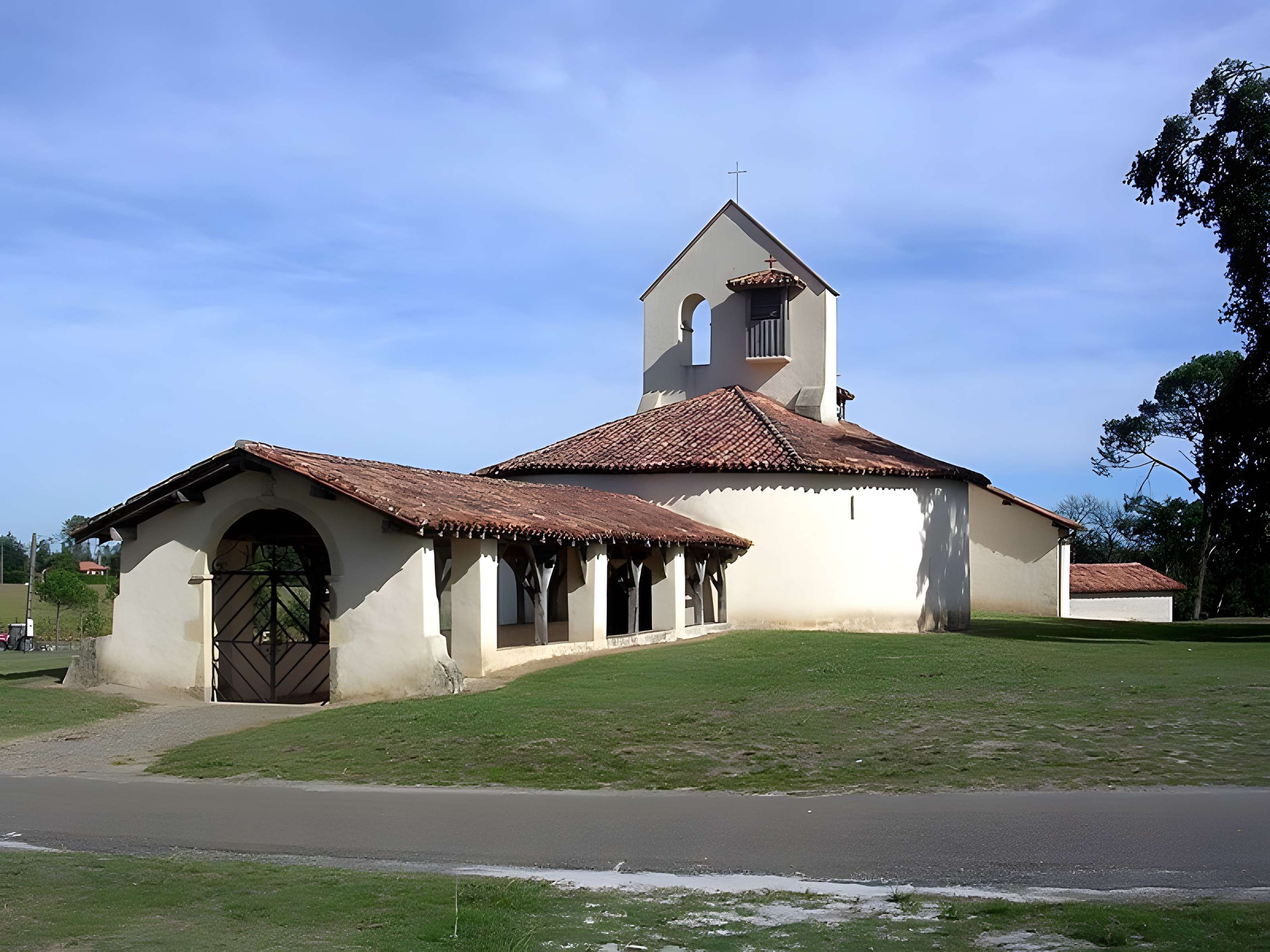 Église Saint-Jean-Baptiste de Suzan 