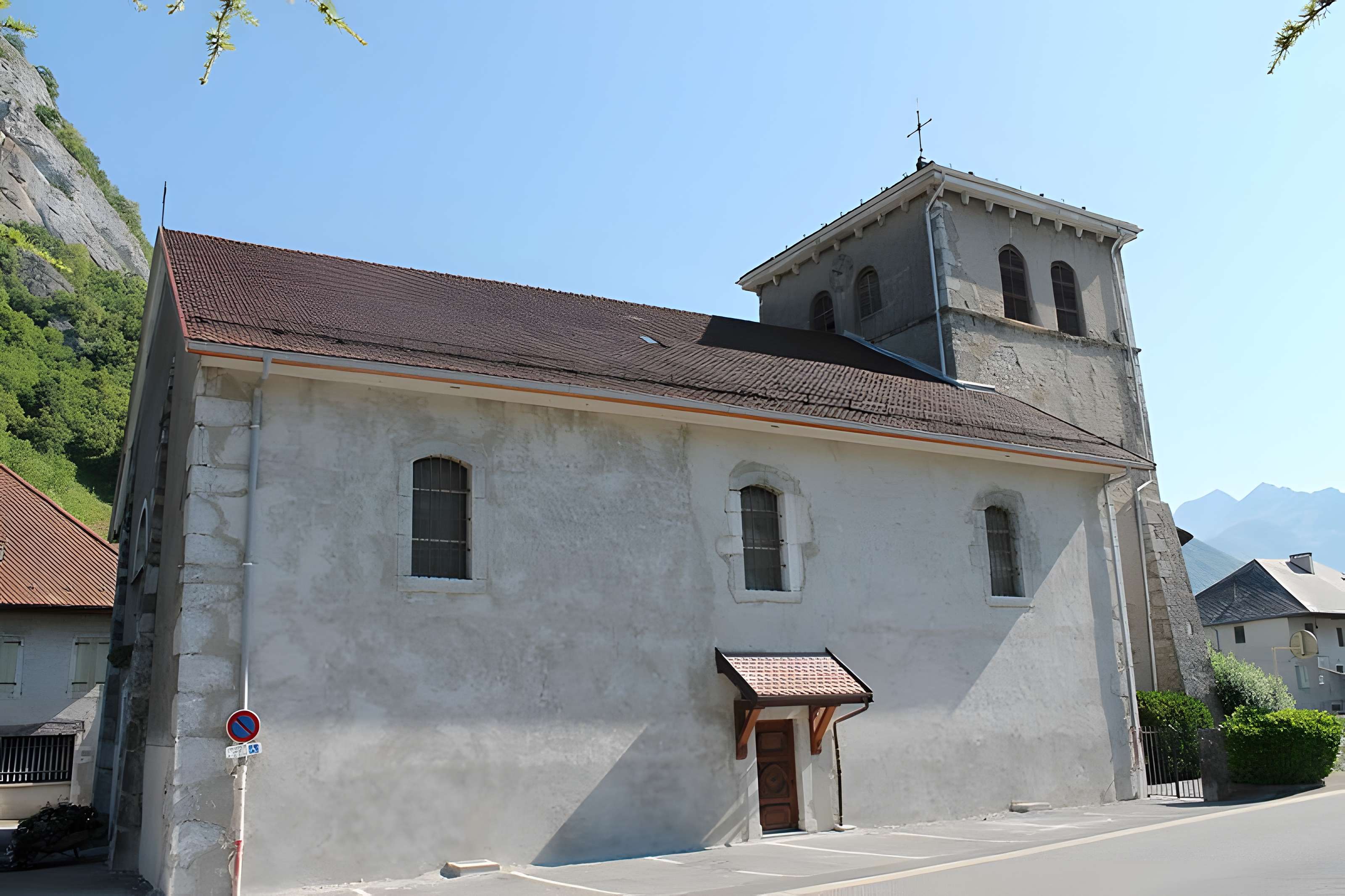 Église Saint-Jean-Baptiste de Viuz 