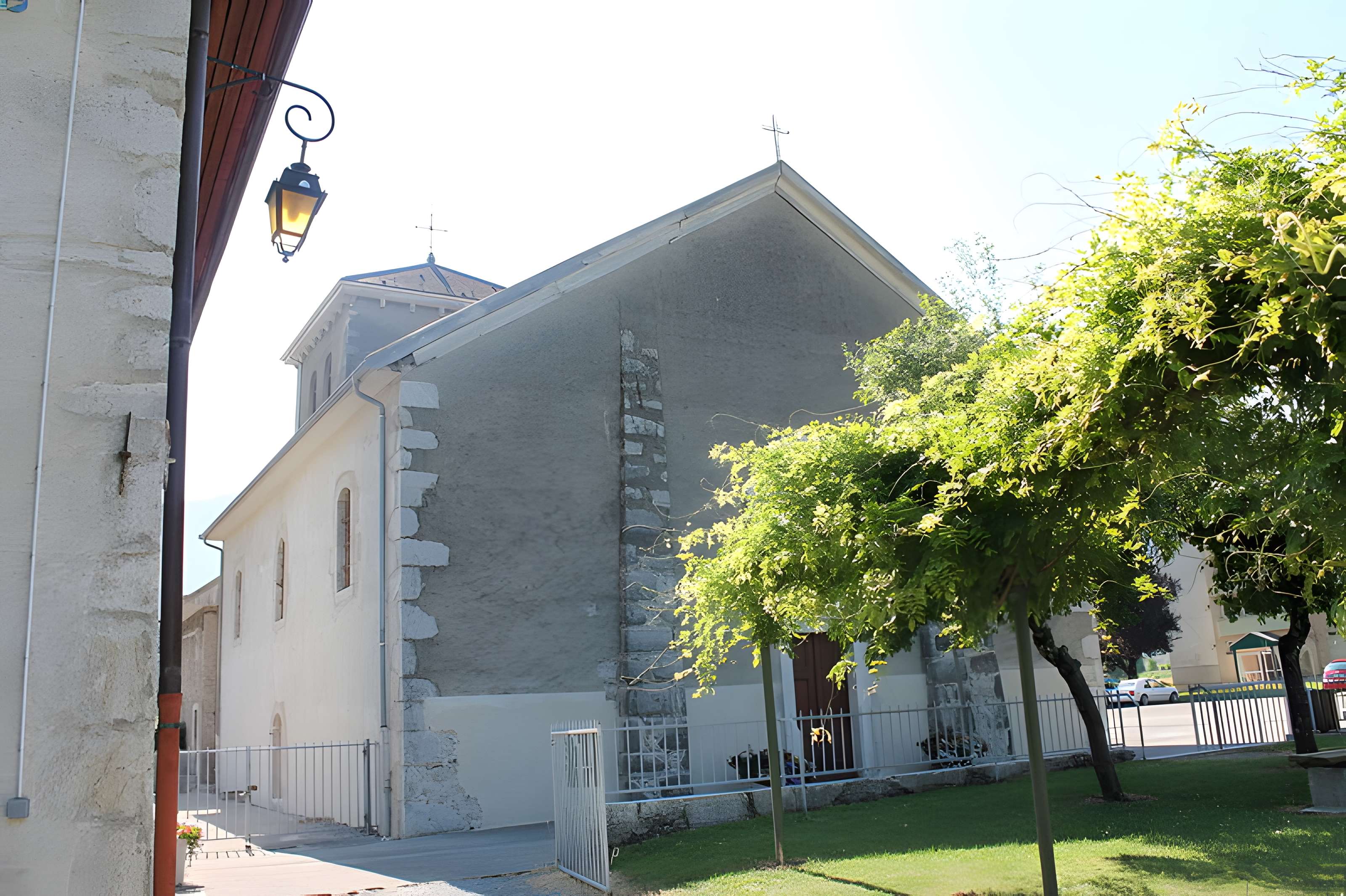 Église Saint-Jean-Baptiste de Viuz