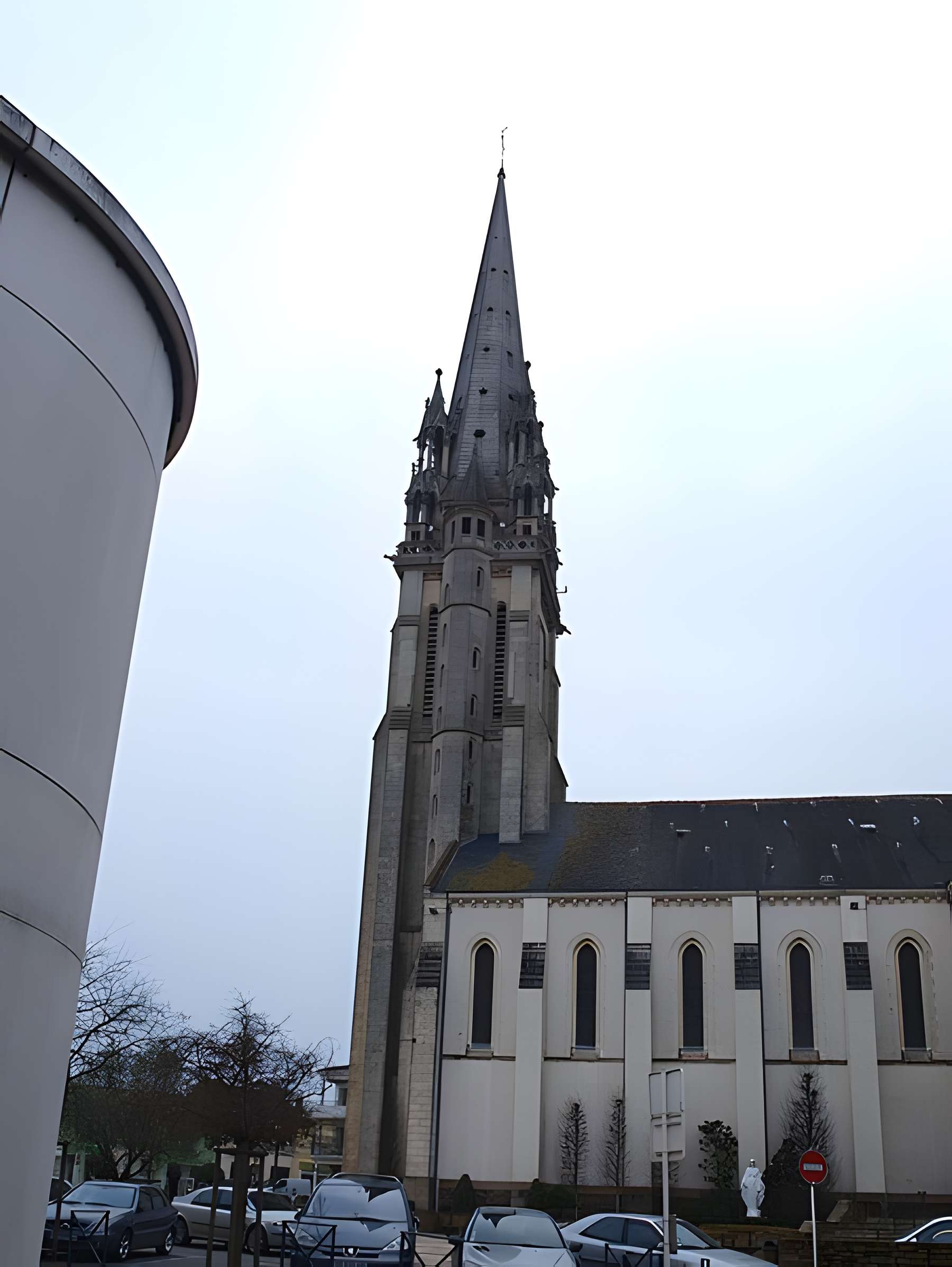 Église Saint-Jean-Baptiste du Loroux-Bottereau
