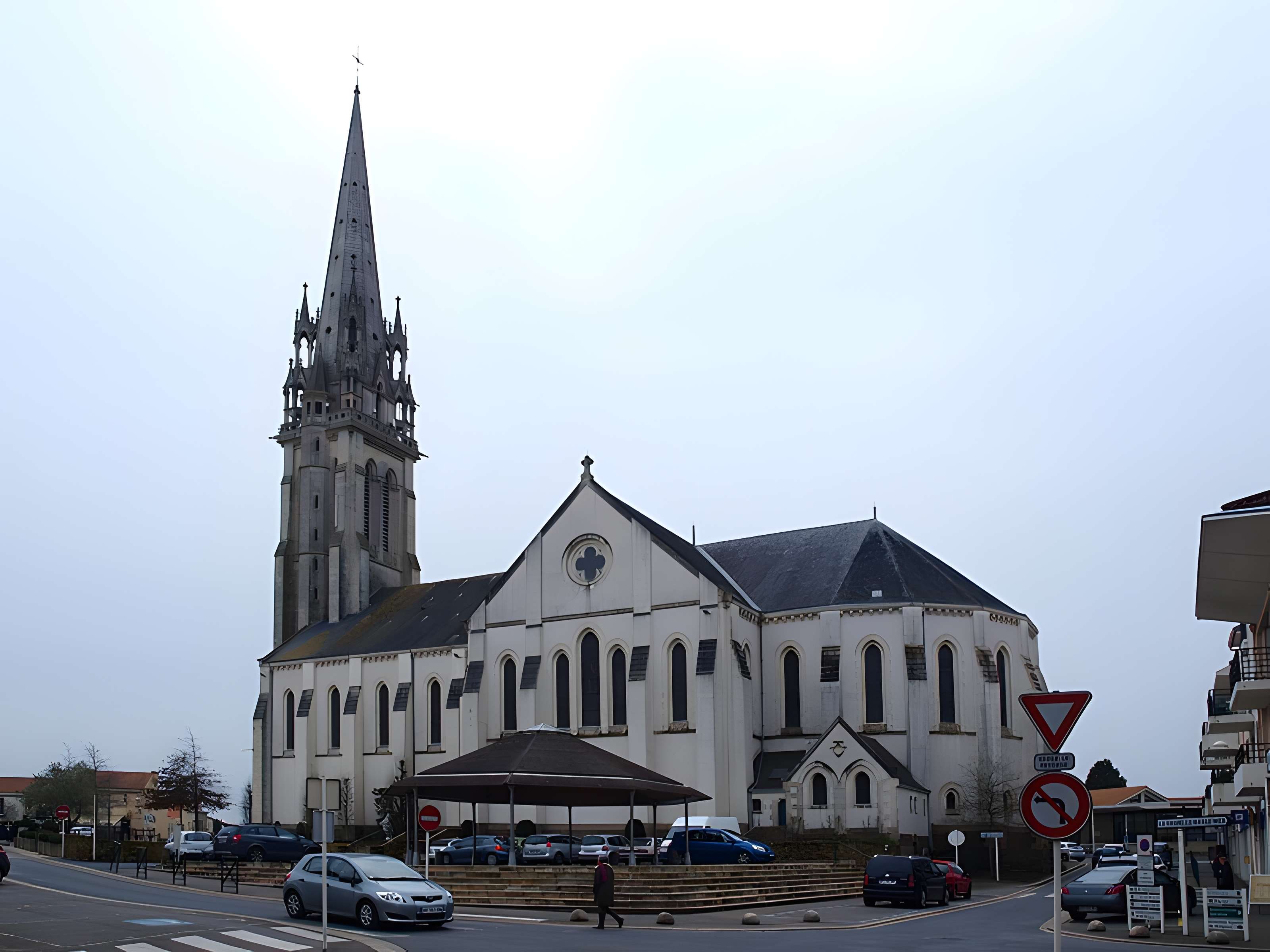 Église Saint-Jean-Baptiste du Loroux-Bottereau