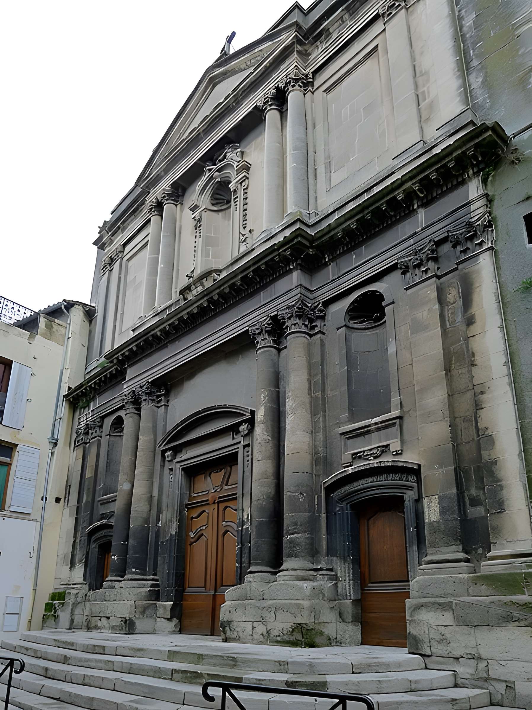Église Saint-Julien d'Arles 