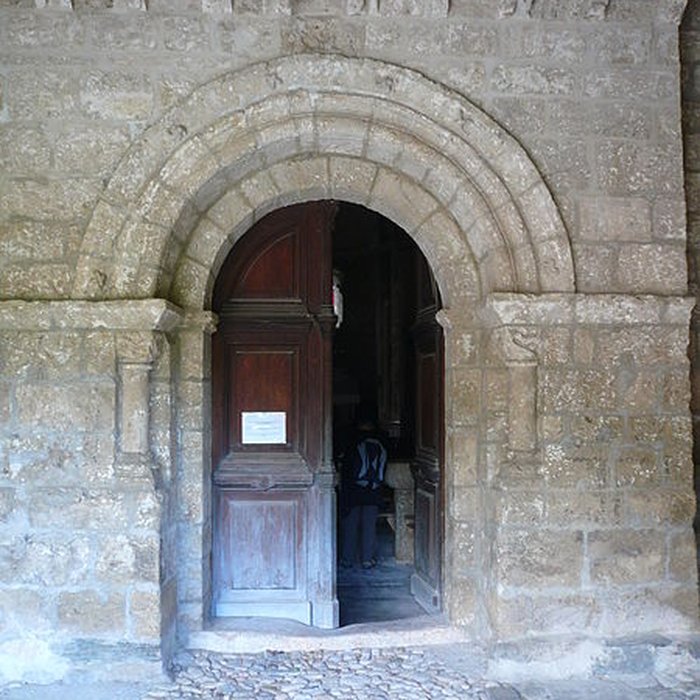Photo de Église Saint-Julien dAxiat