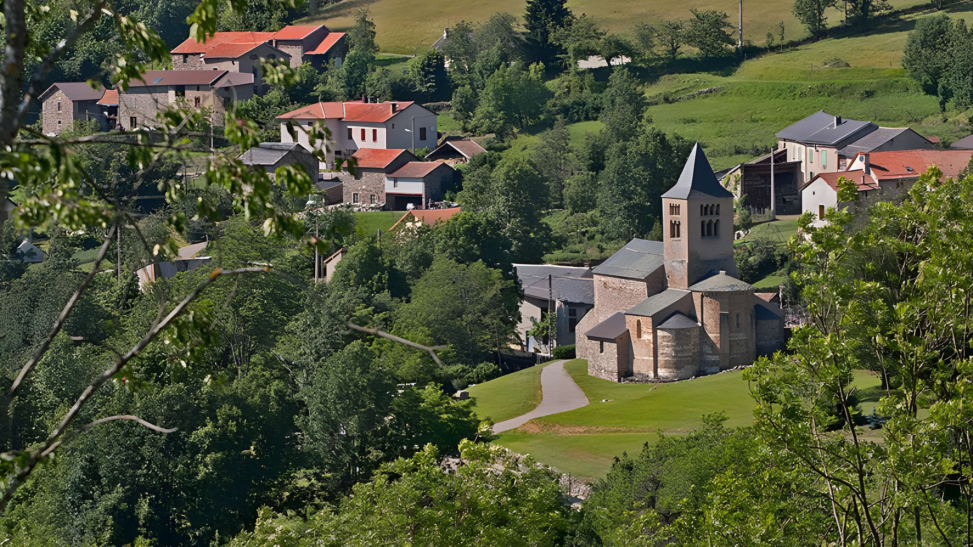 Église Saint-Julien d'Axiat