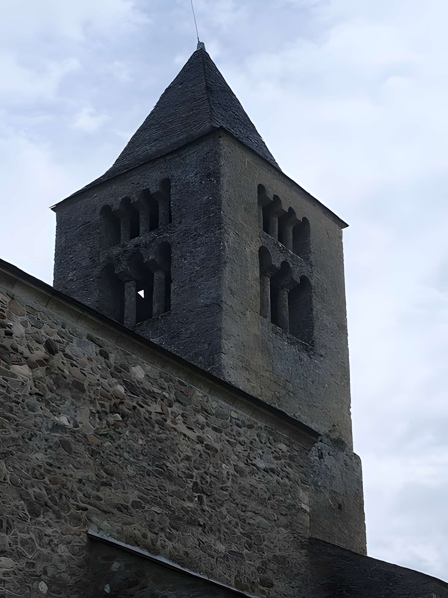 Église Saint-Julien d'Axiat
