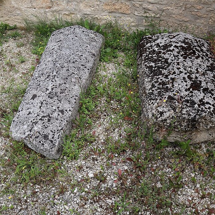 Photo de Église Saint-Julien de Bure-les-Templiers